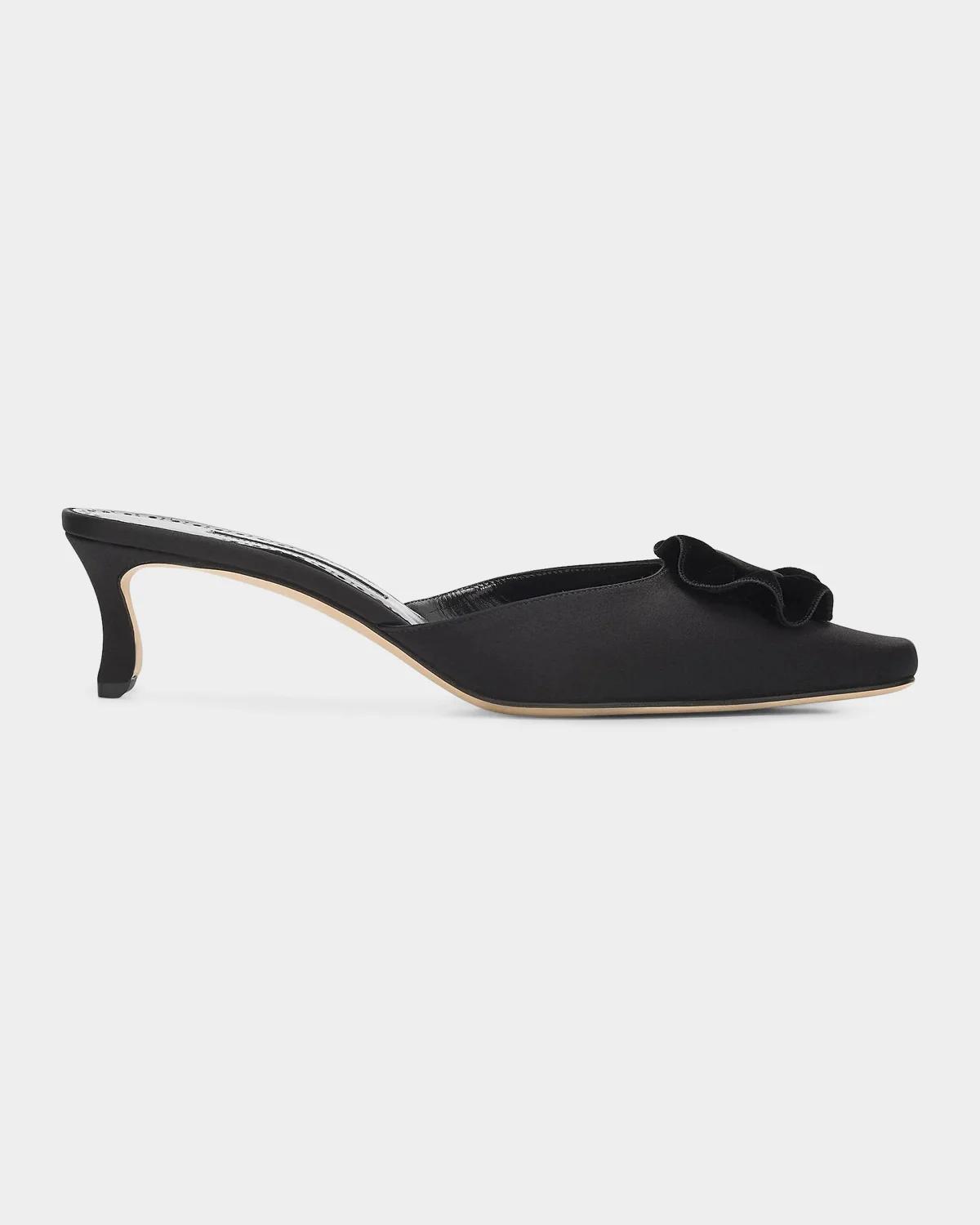 Manolo Blahnik 카울론 50MM 새틴 벨벳 트리밍 뮬