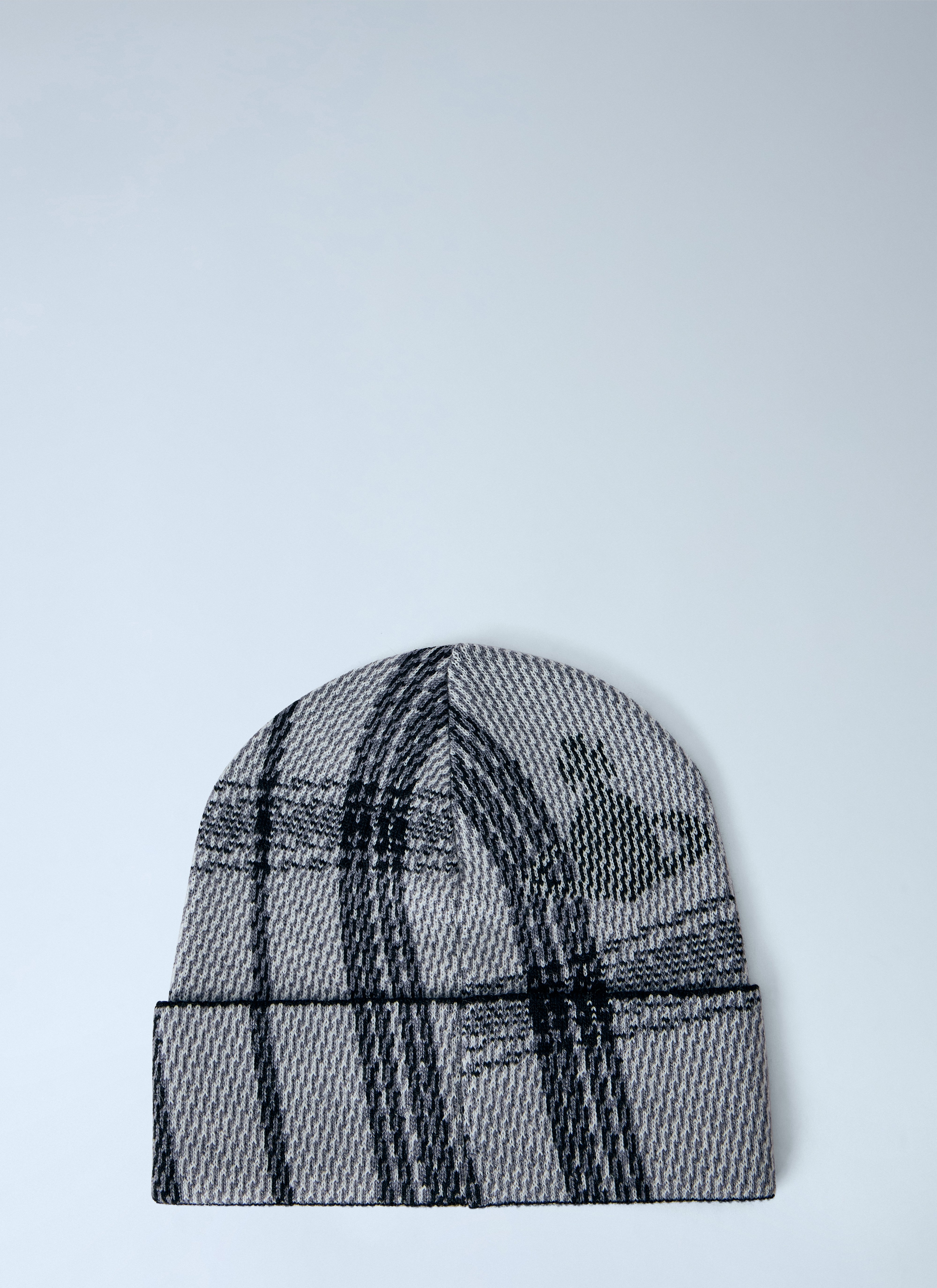 VIVIENNE WESTWOOD 타탄 비니 모자