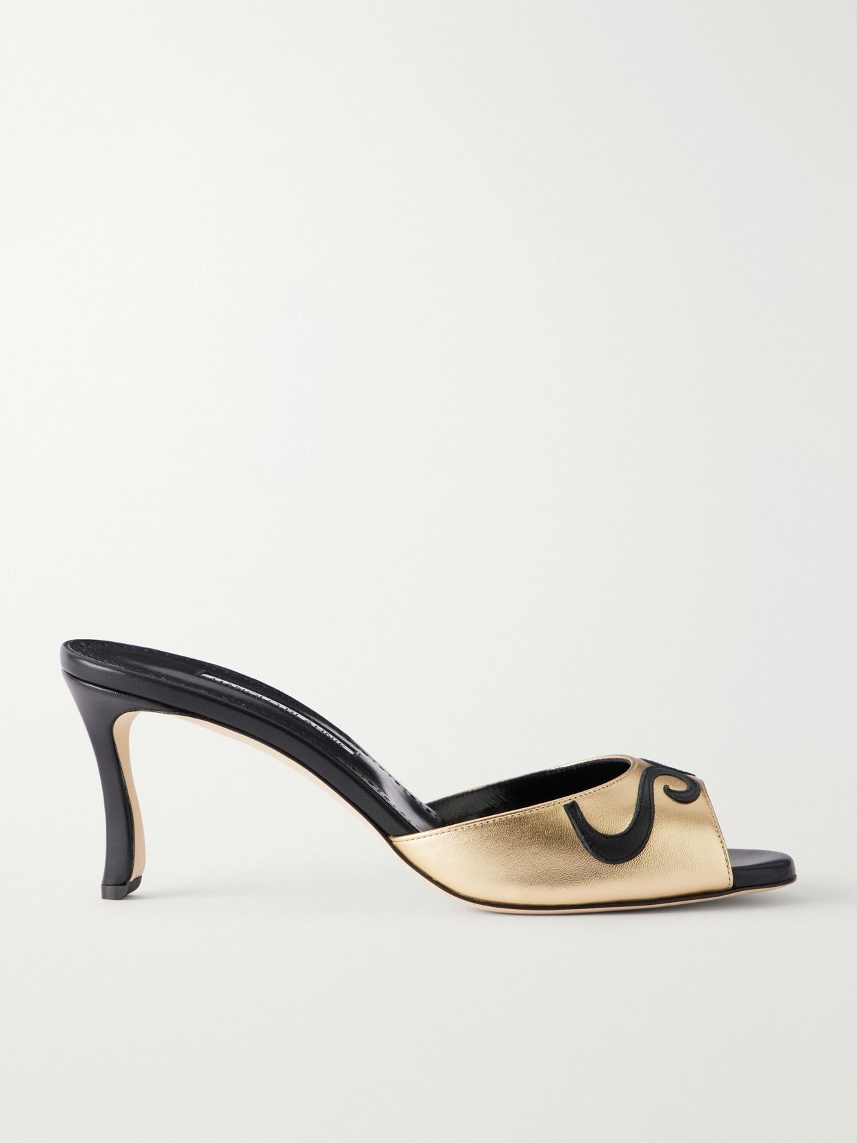 Manolo Blahnik 핀토나무 70 메탈릭 가죽 샌들