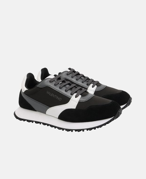 VALENTINO 스니커즈