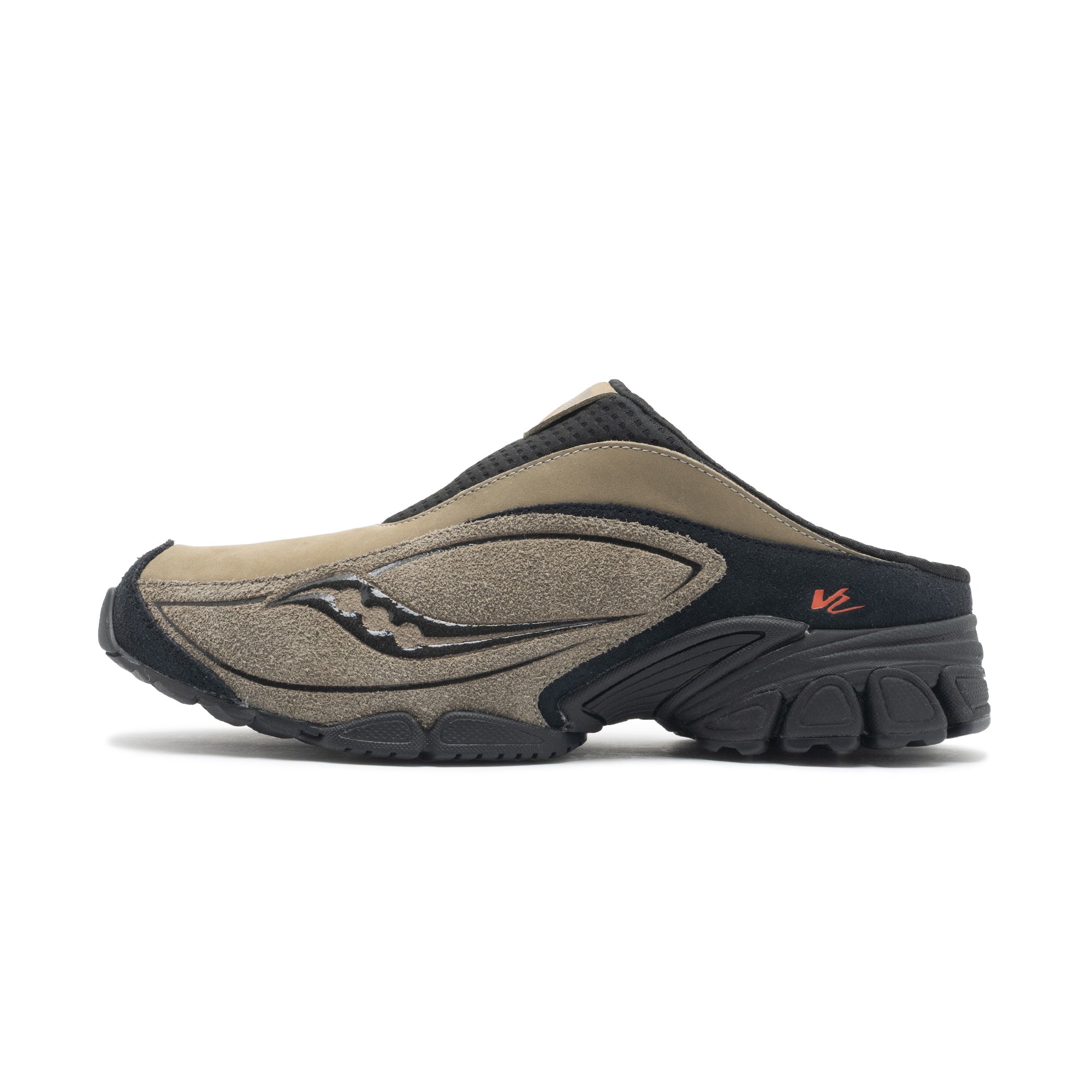 SAUCONY 프로그리드 V2 뮬 트렉