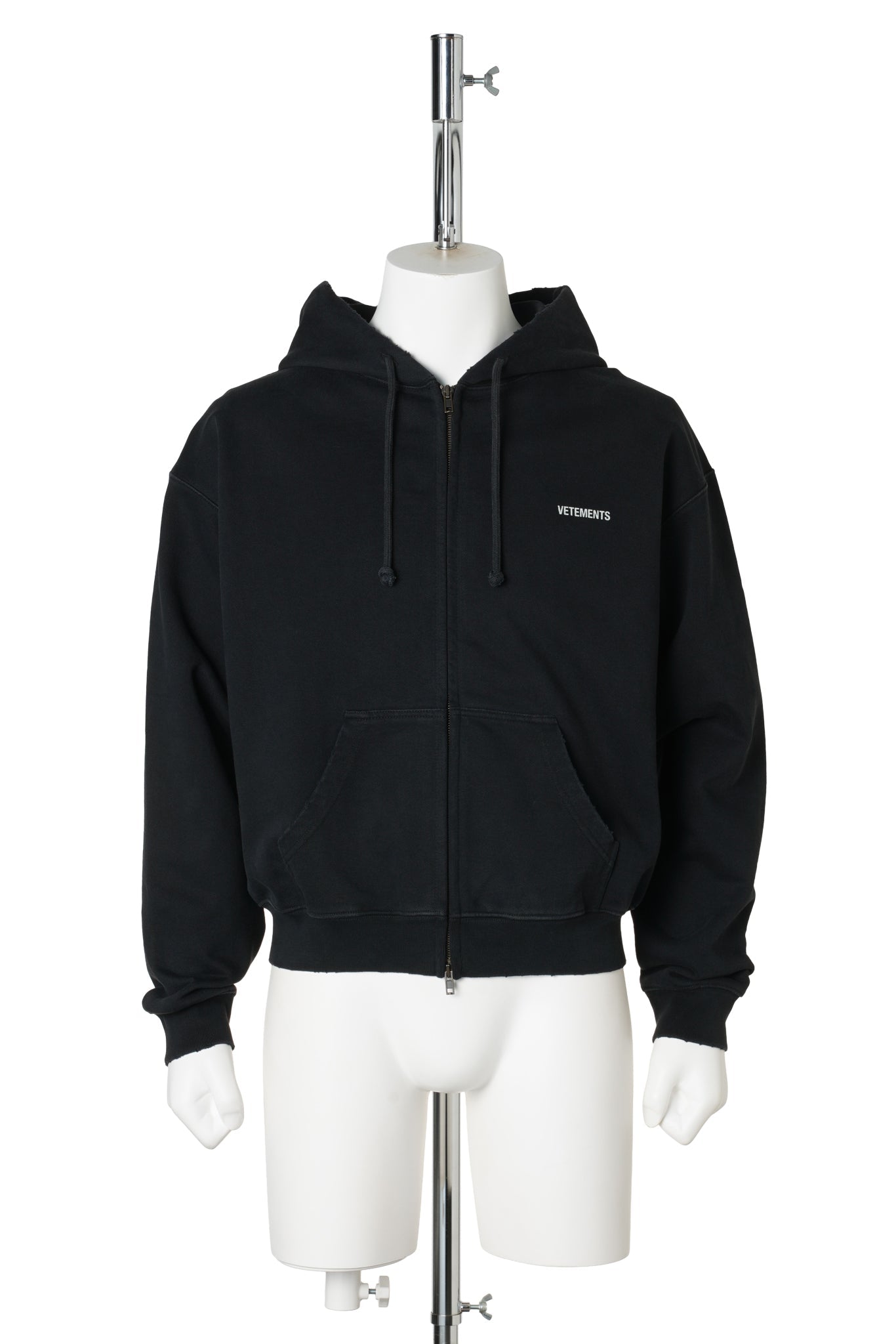 VETEMENTS 클래식 로고 핏 집업 후드