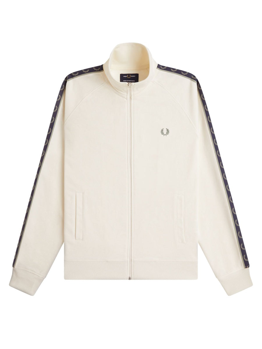 Fred Perry 로고와 지퍼가 있는 트랙수트
