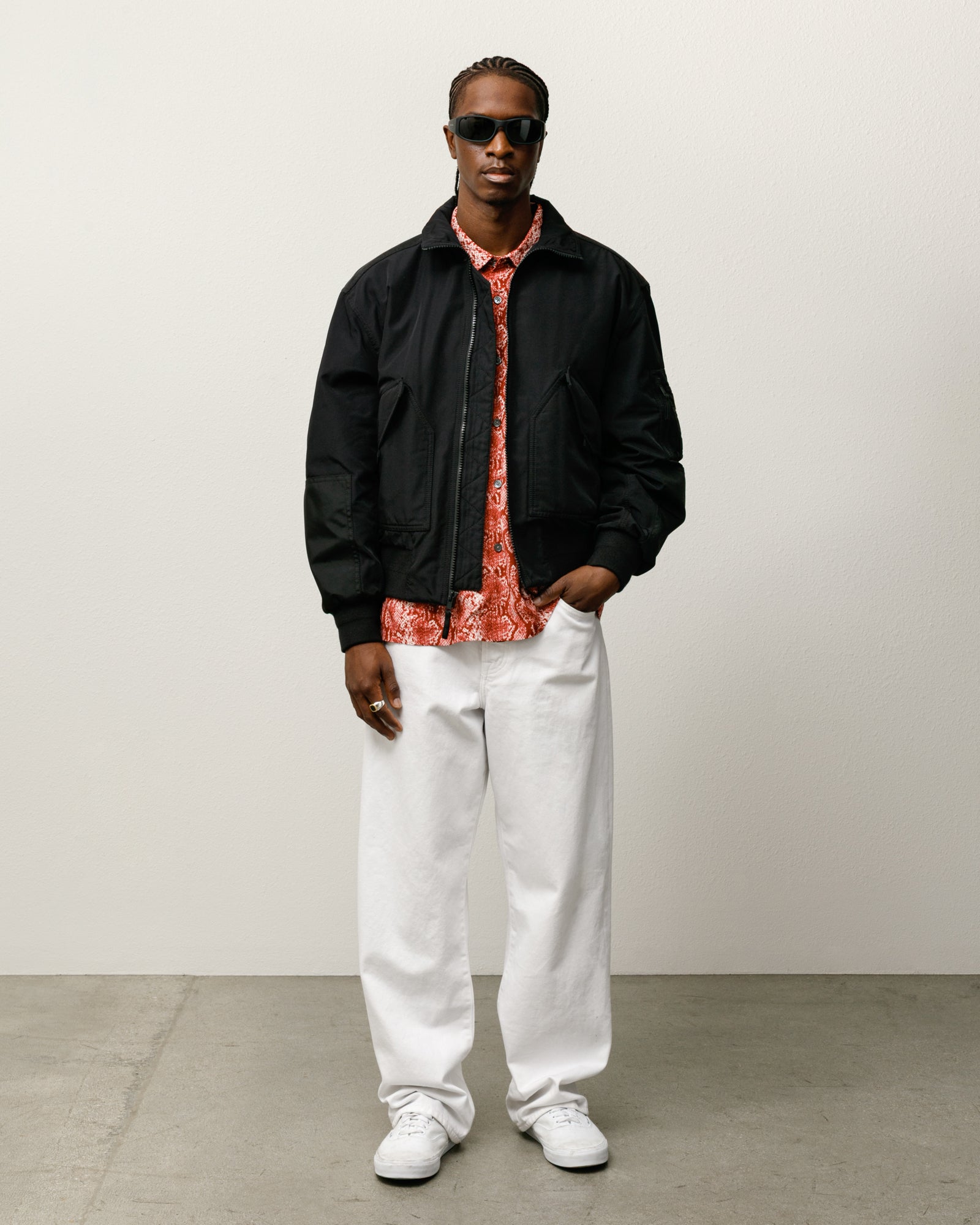 STUSSY 목 넥 플라이트 봄버
