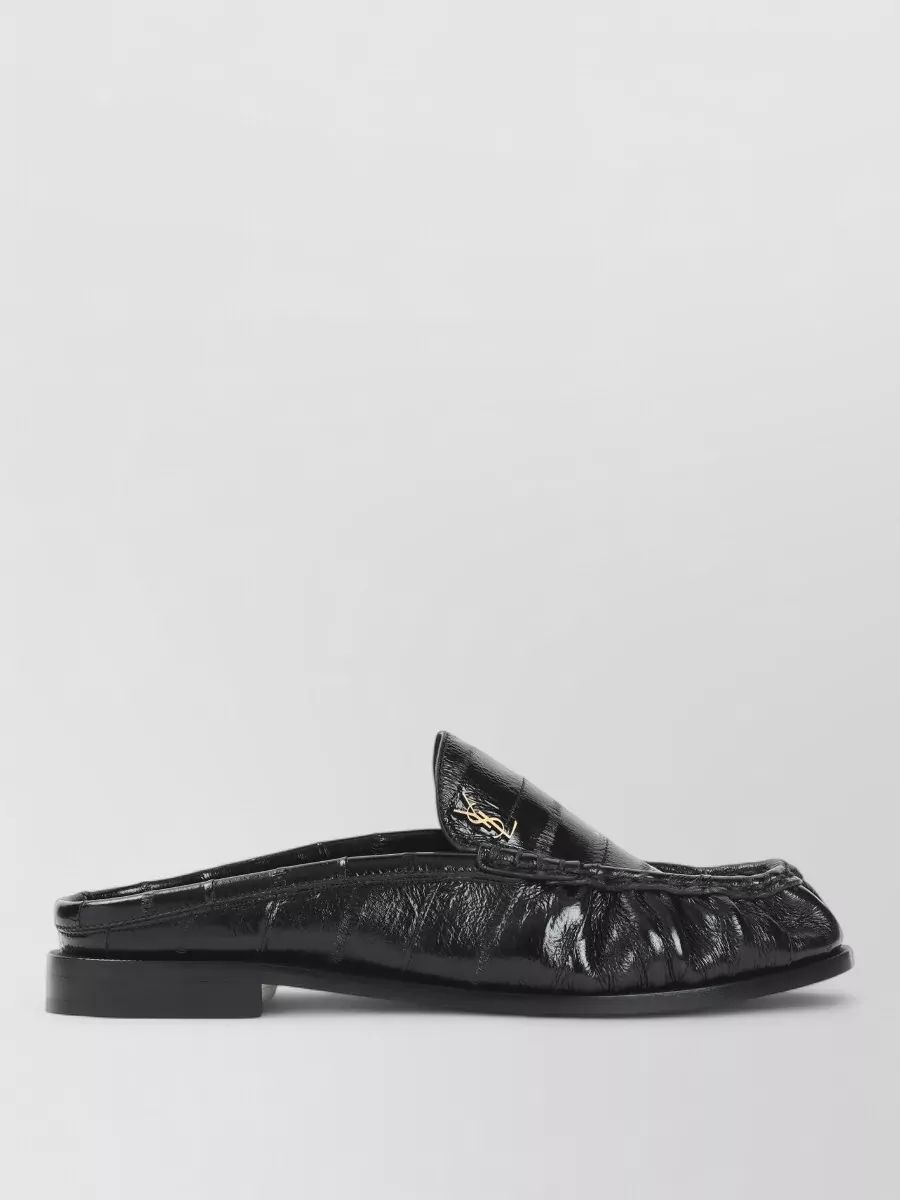 SAINT LAURENT 레 로퍼 15 백리스 가죽 뮬