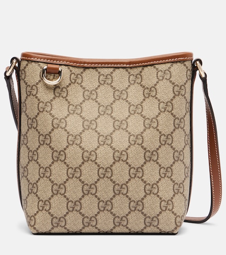 GUCCI GG 엠블럼 스몰 버킷 백