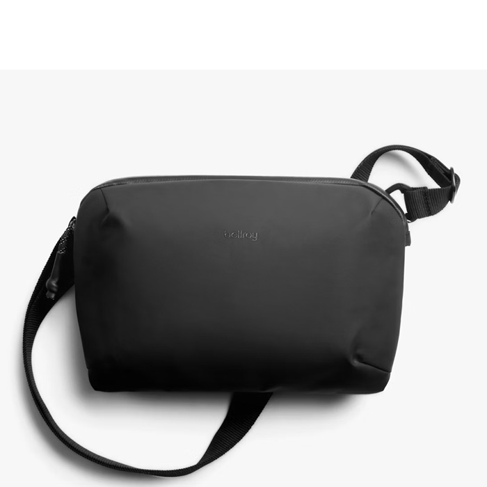 BELLROY 벨로이 벤처 트레블 크로스백 Jetblack