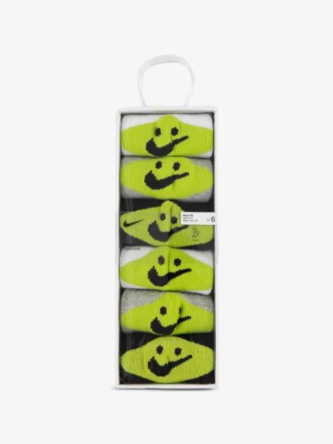Nike Kids 로고 자수 스마일 얼굴 양말 세트