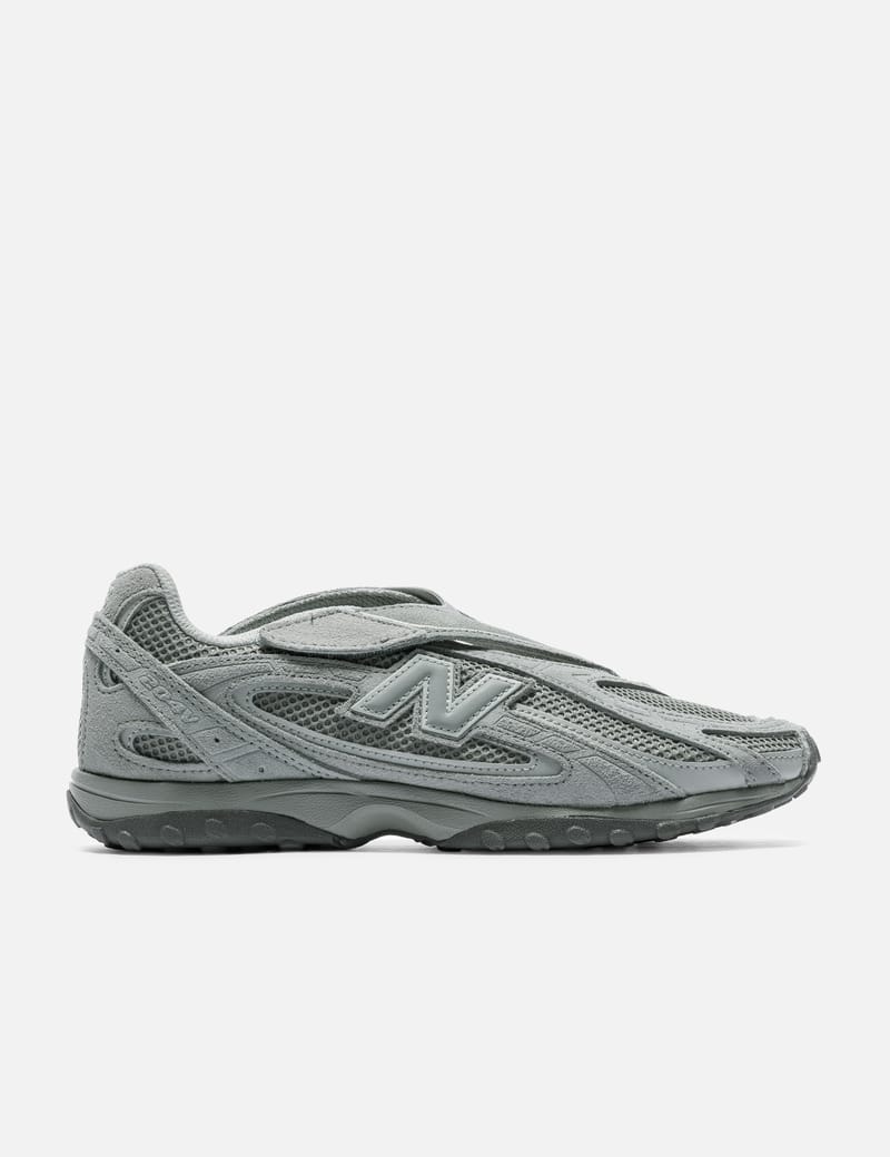 NEW BALANCE 204V