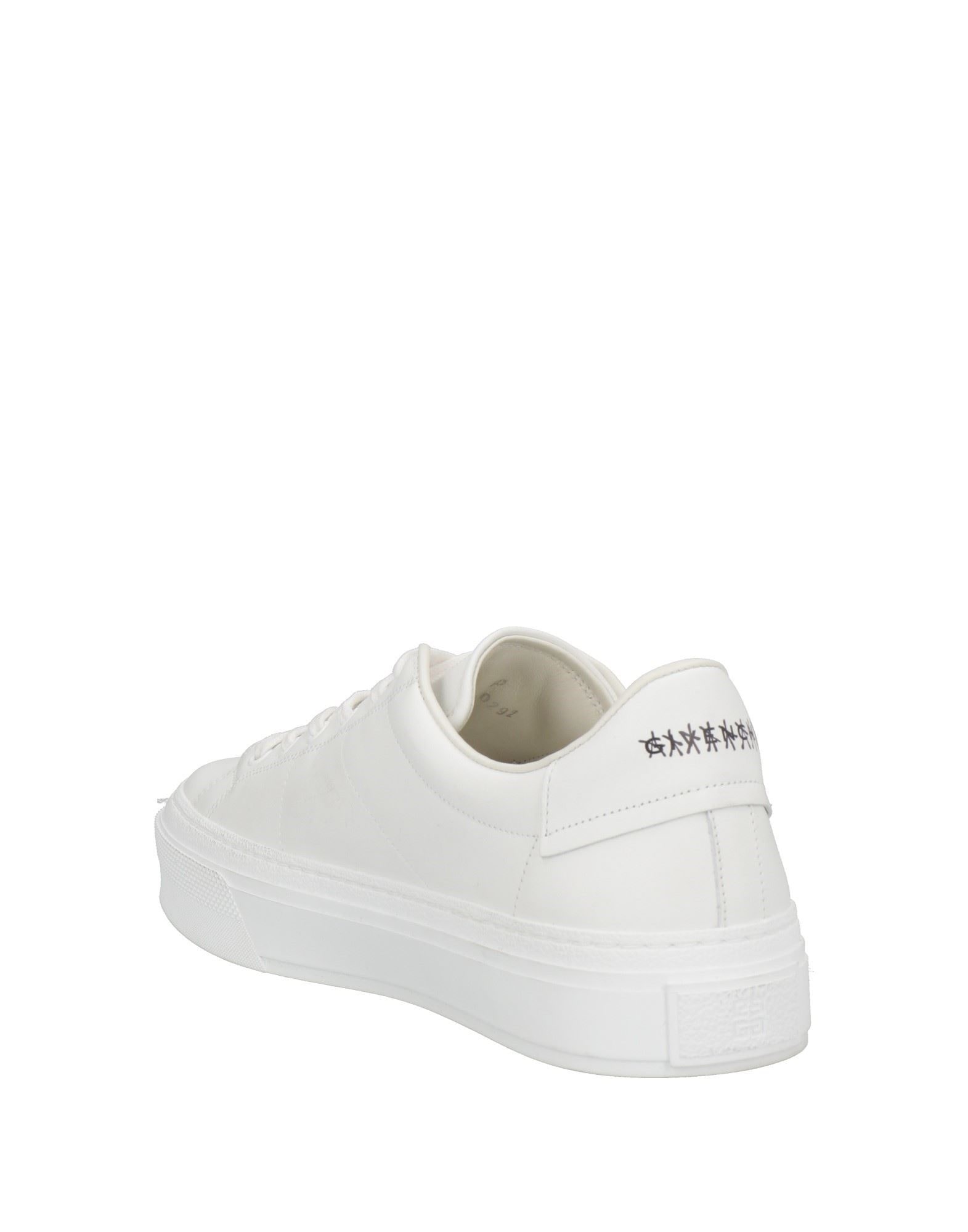GIVENCHY 스니커즈