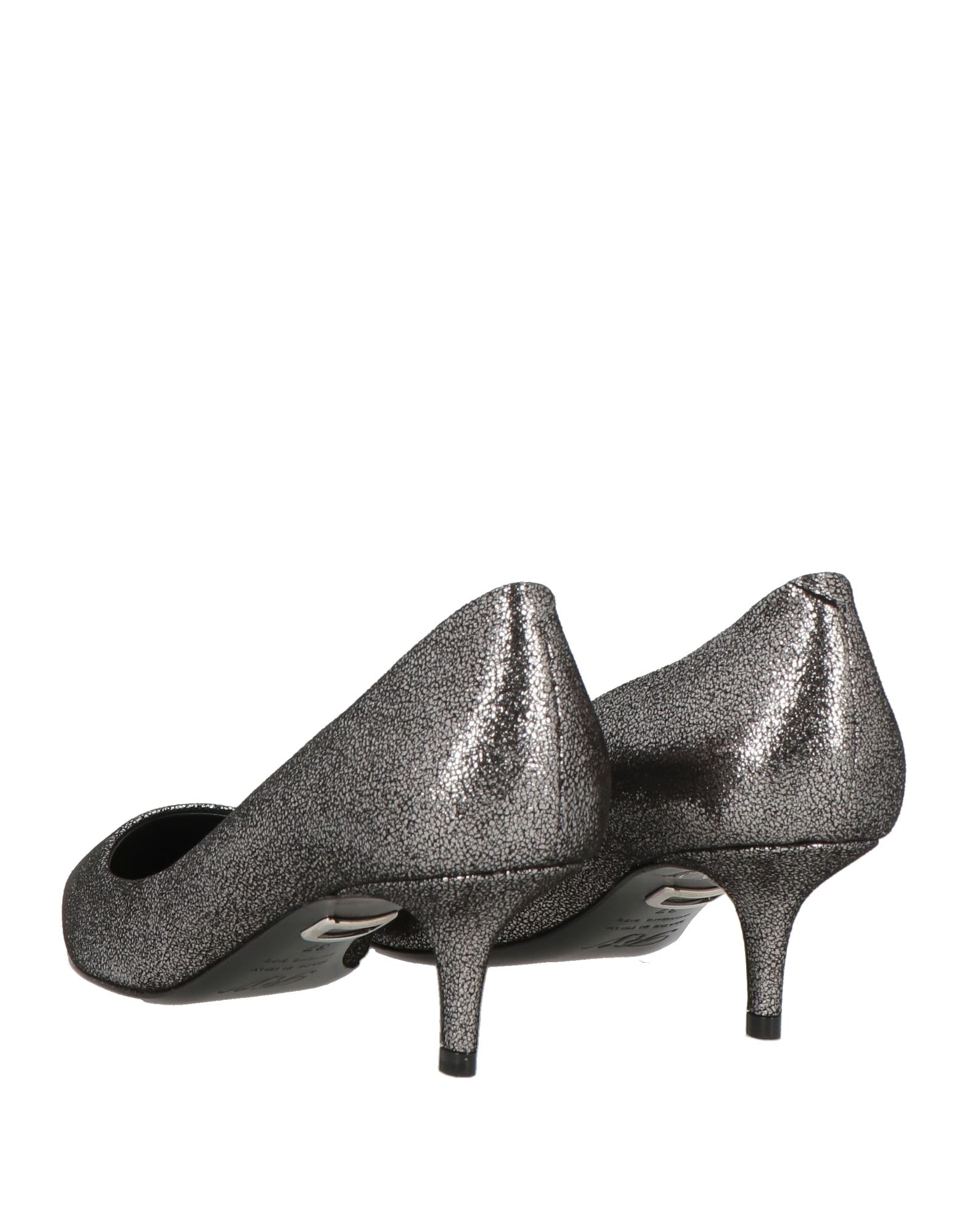 ROGER VIVIER 펌프스