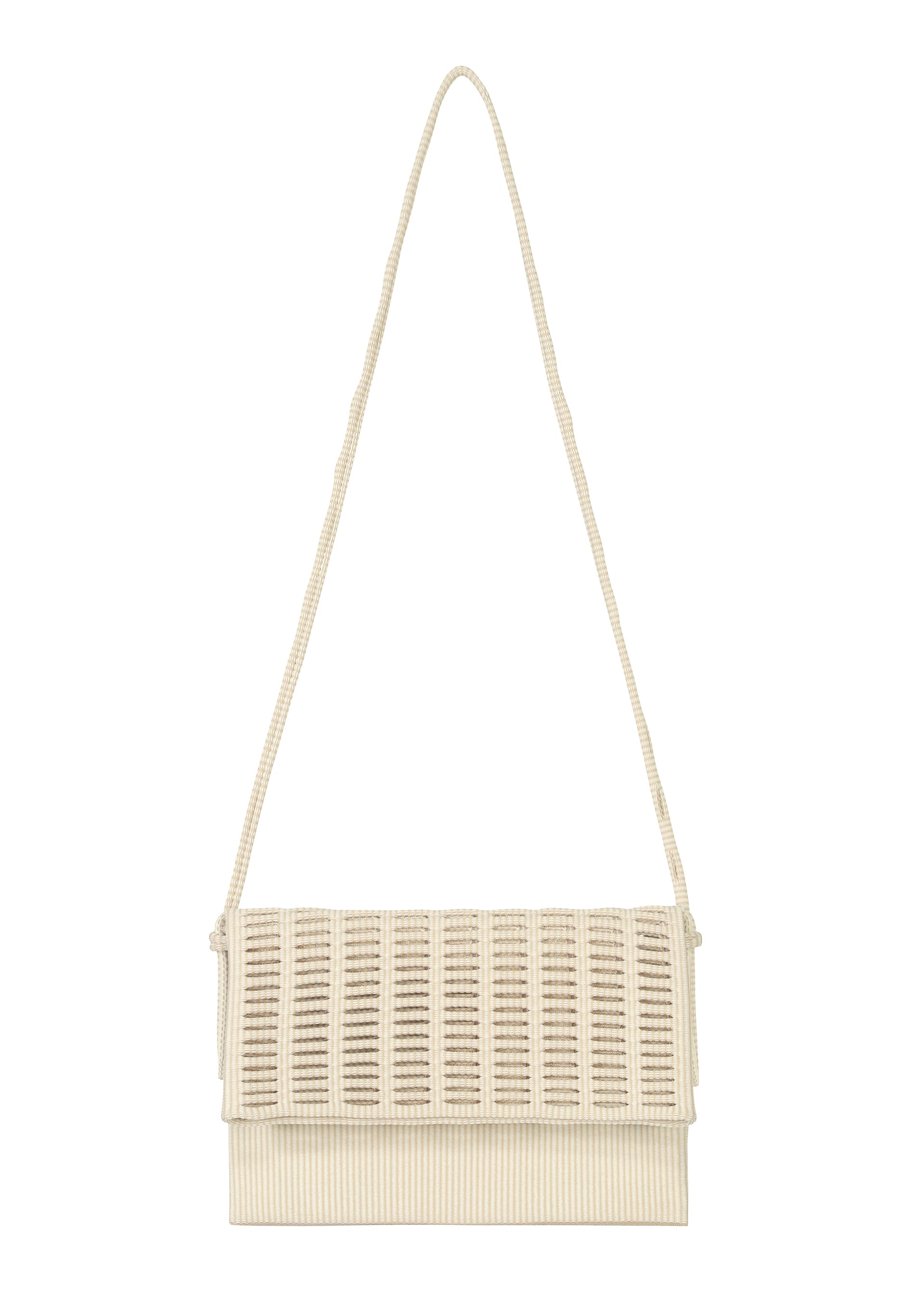GOOD GOODS ISSEY MIYAKE 모코 웨일