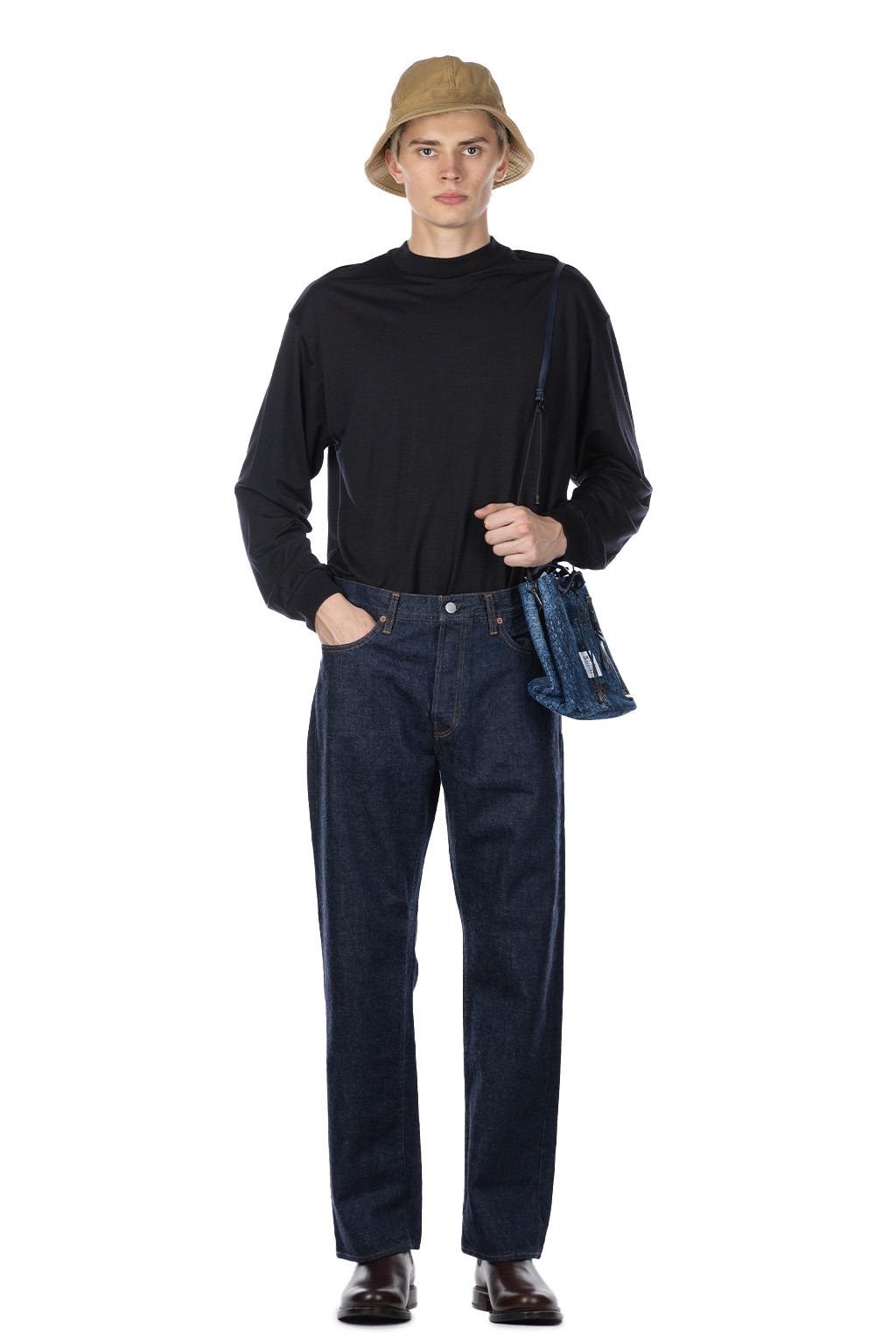 Ordinary Fits 타입 스탠다드 데님