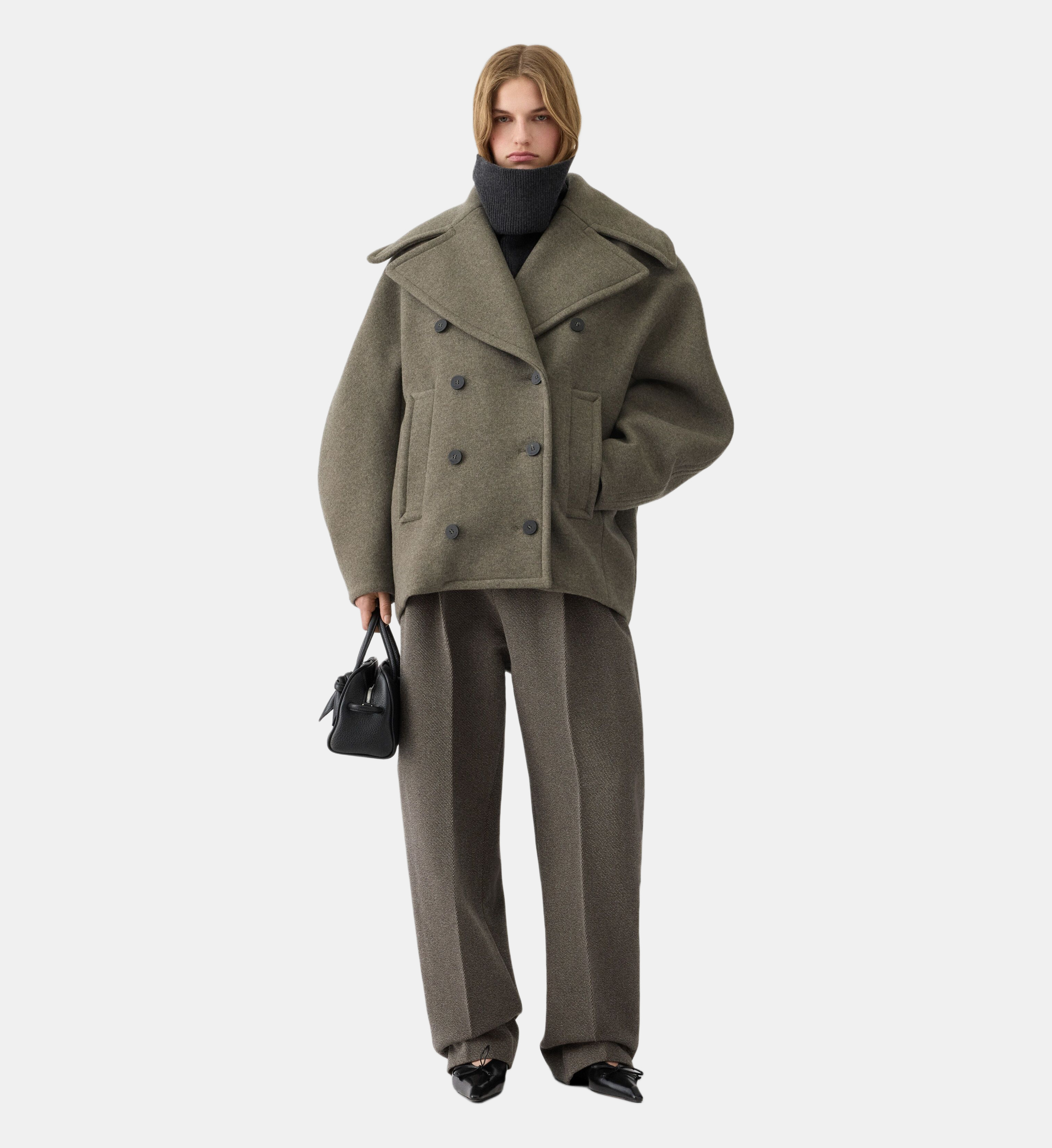 JACQUEMUS 르 카반 오발로