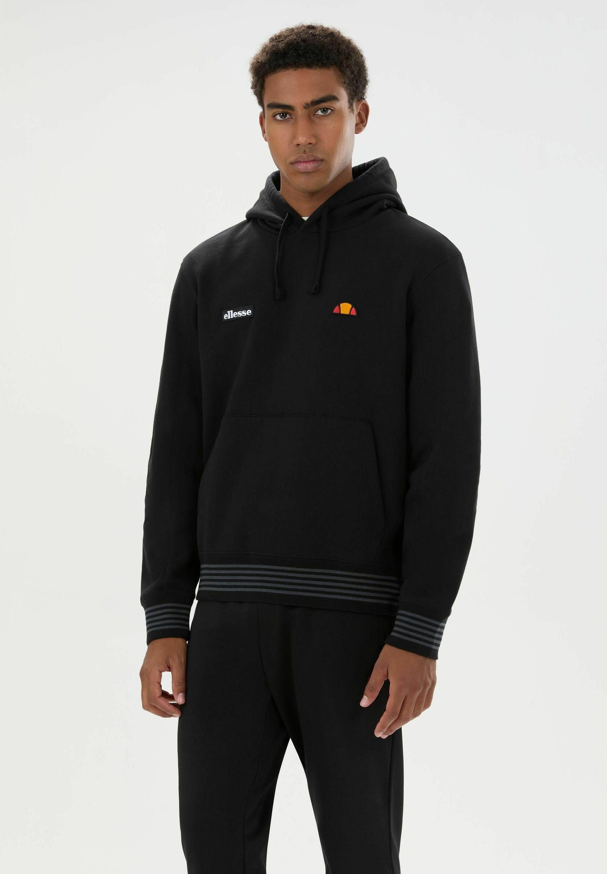 ELLESSE VERAZO OH 후드티