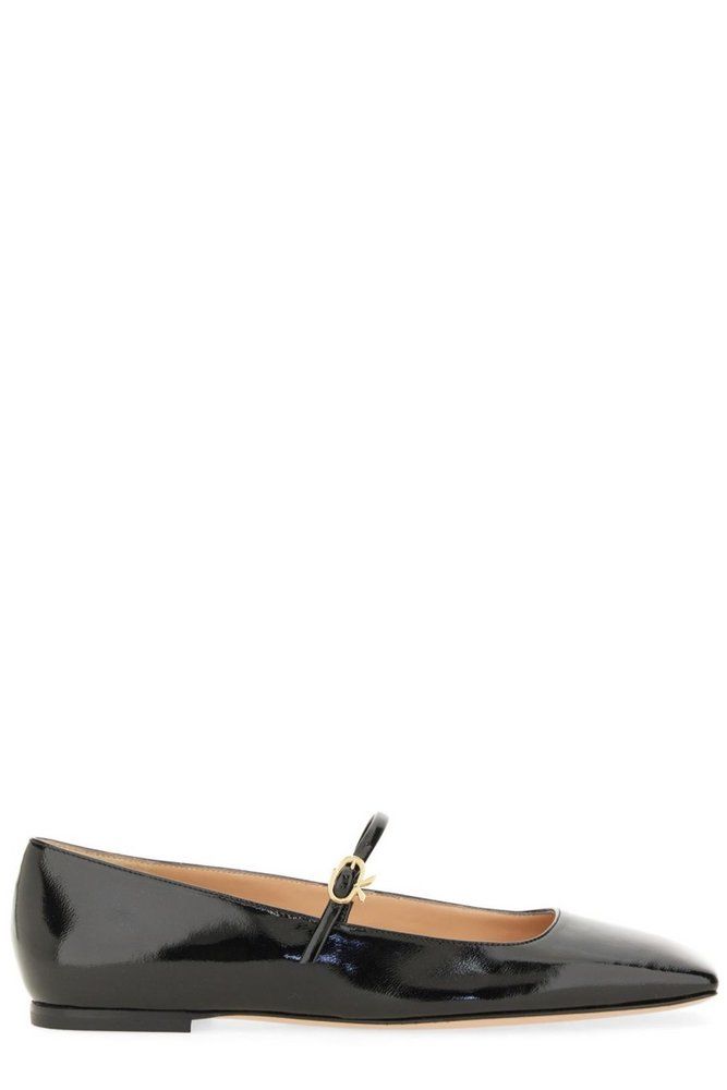 GIANVITO ROSSI 크리스티나 스퀘어드 토 플랫 메리 제인 슈즈