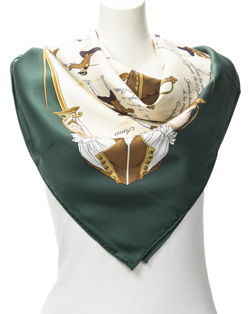 HERMES 트레이트 데 아르므스 스카프