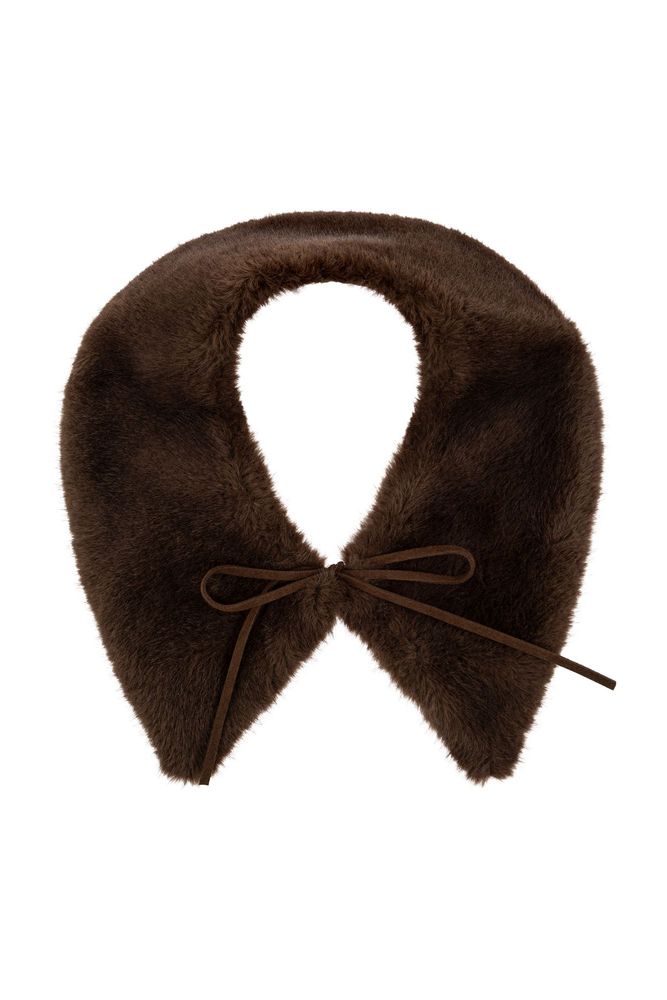 BY MALENE BIRGER 코위 페이크 퍼 칼라 스카프