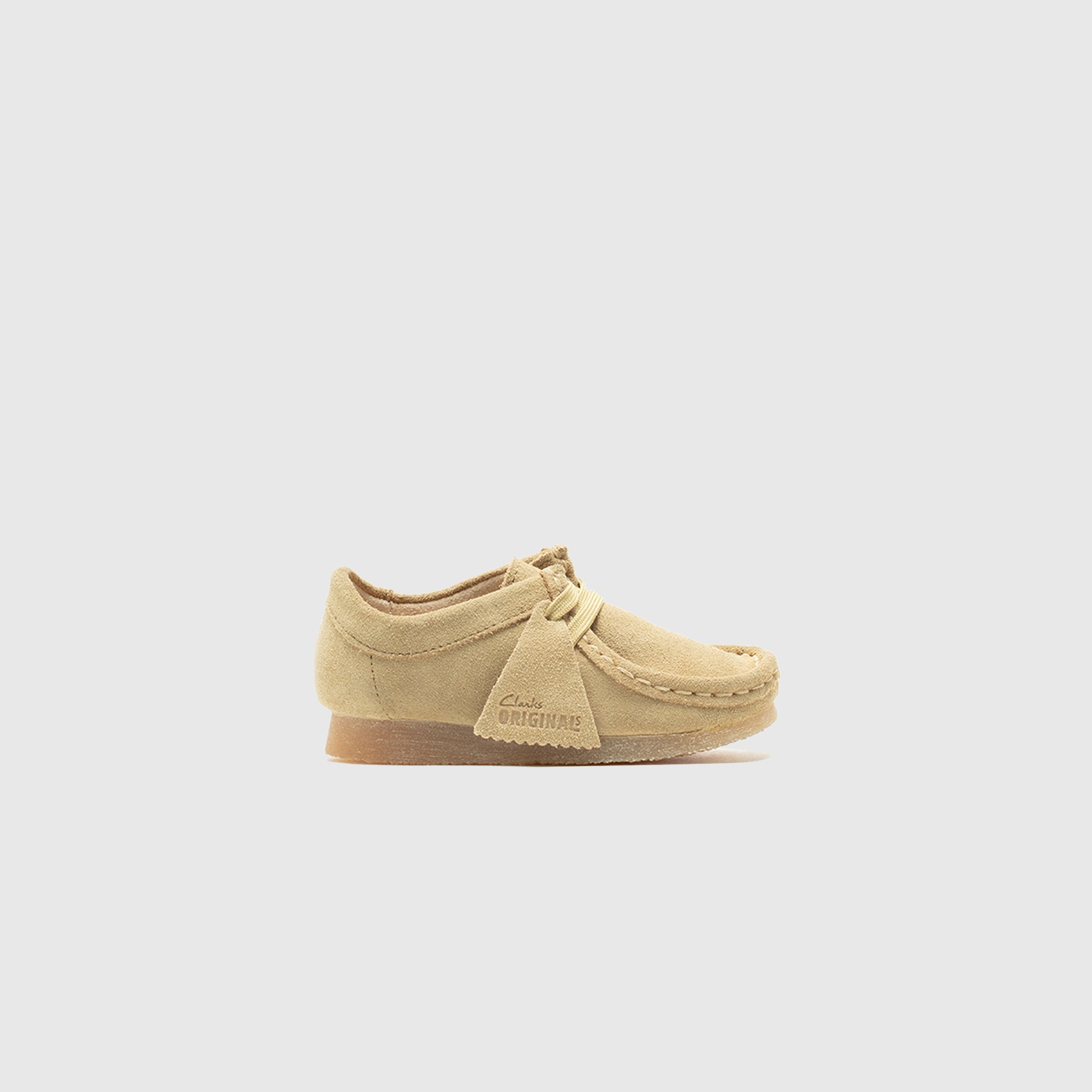 Clarks 월라비 로우 메이플 스웨이드