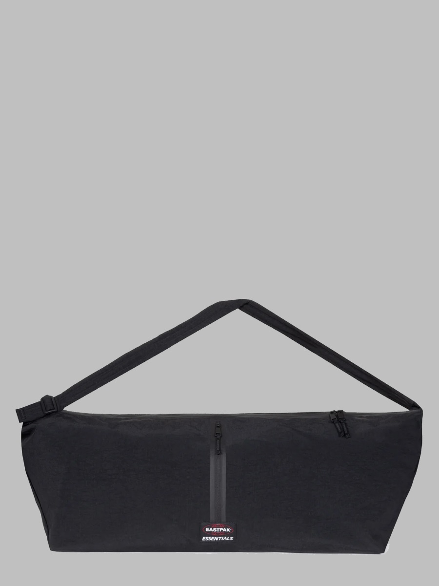 Eastpak 쉘 대형 가방
