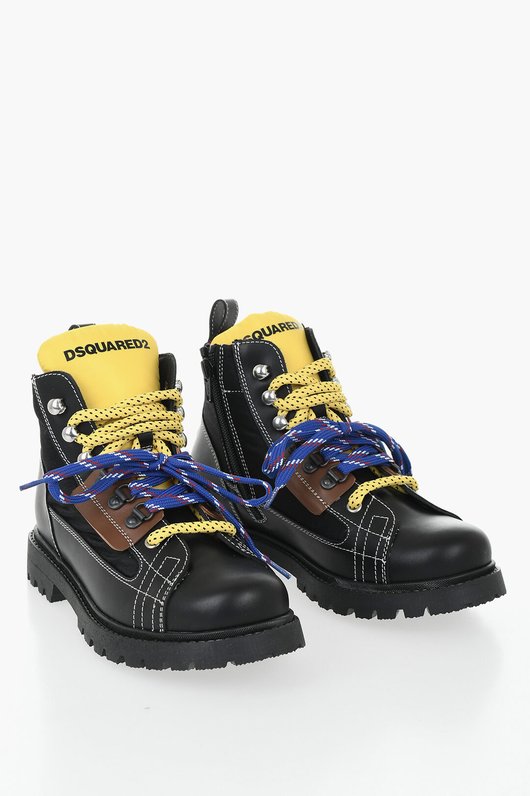 Dsquared 2 kids 가죽과 기술 원단 앵클부츠 대조 디테일