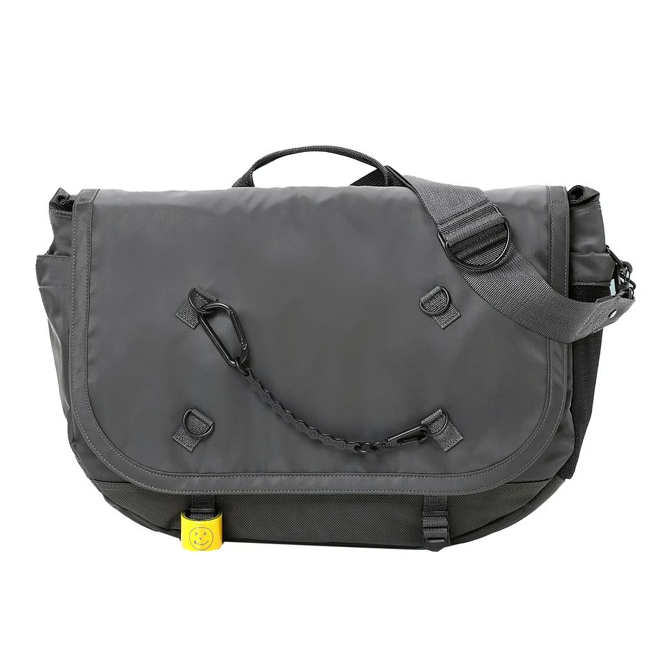 Ride Messenger Bag With Bicycle Chain | 요시다포터 | FETCHING