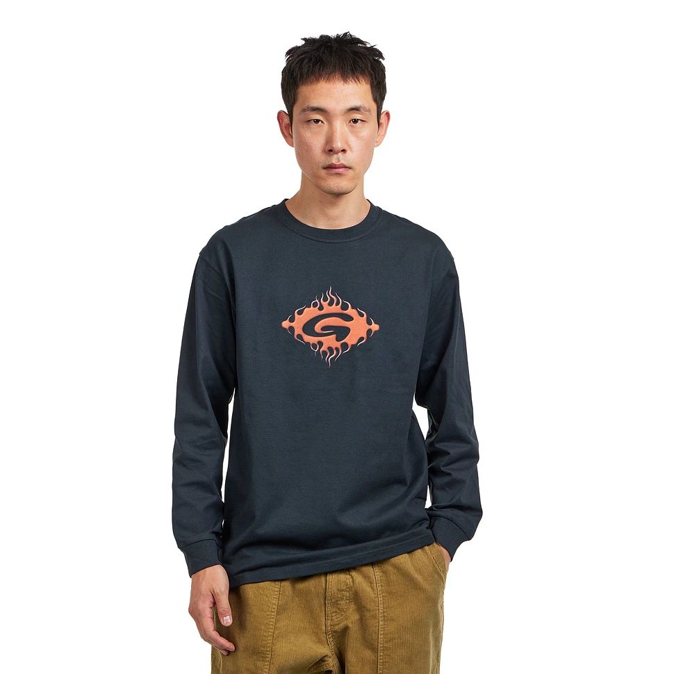 GRAMICCI 플레임스 L/S 티