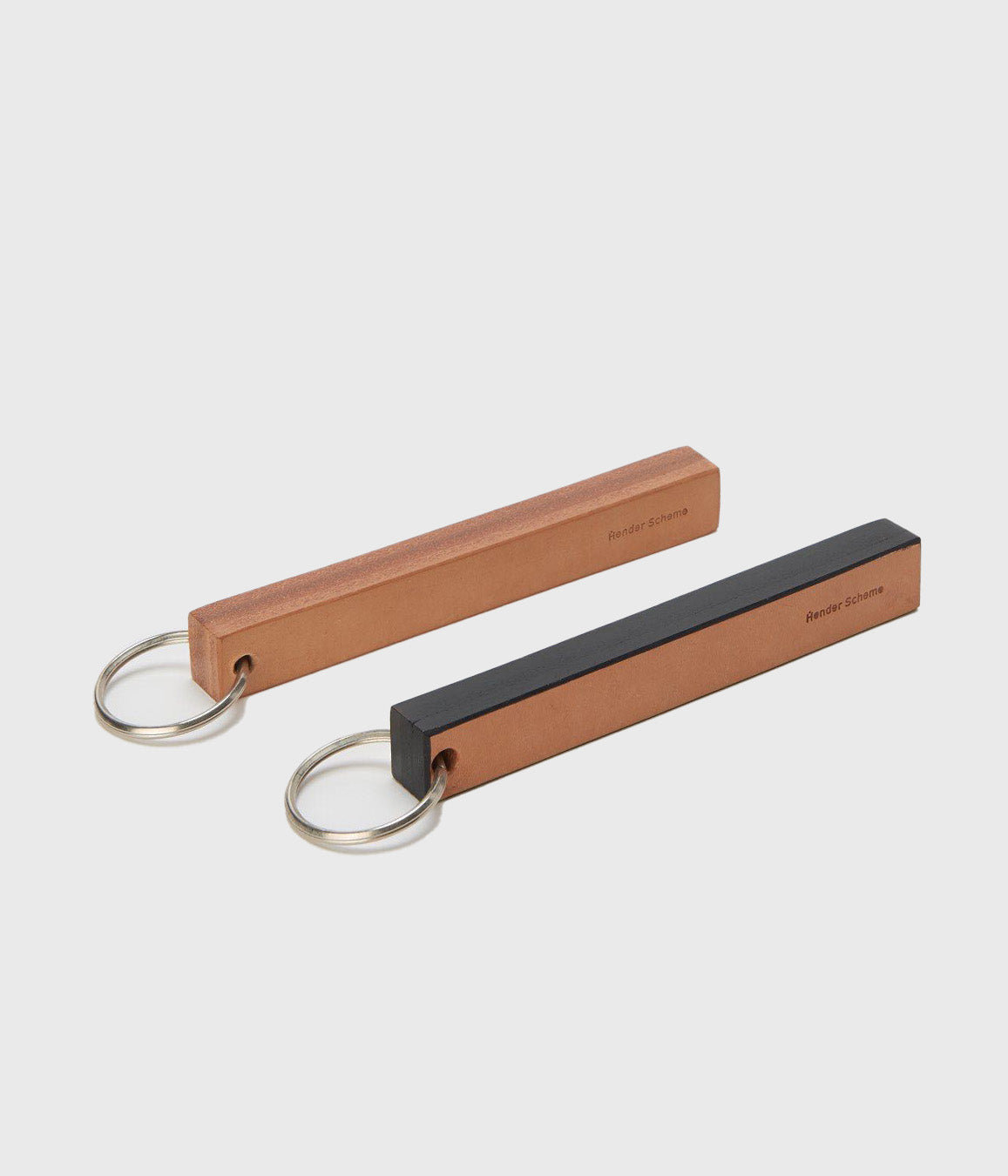 Hender Scheme 리버 사이드
