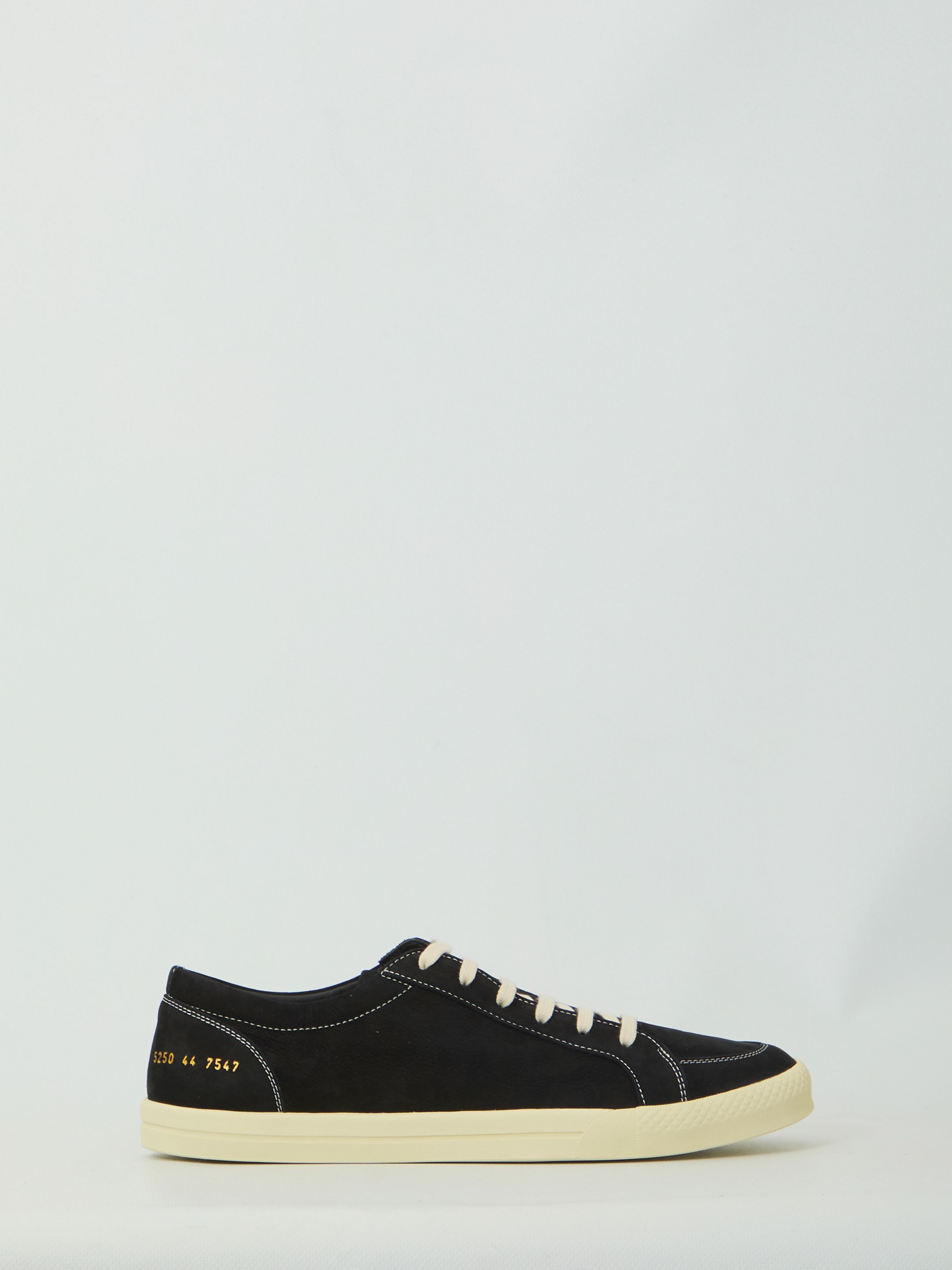 COMMON PROJECTS 프리미엄 스케이트 스니커즈