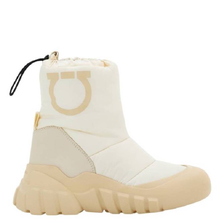 SALVATORE FERRAGAMO 데오데 간치니 패딩 스키 부츠