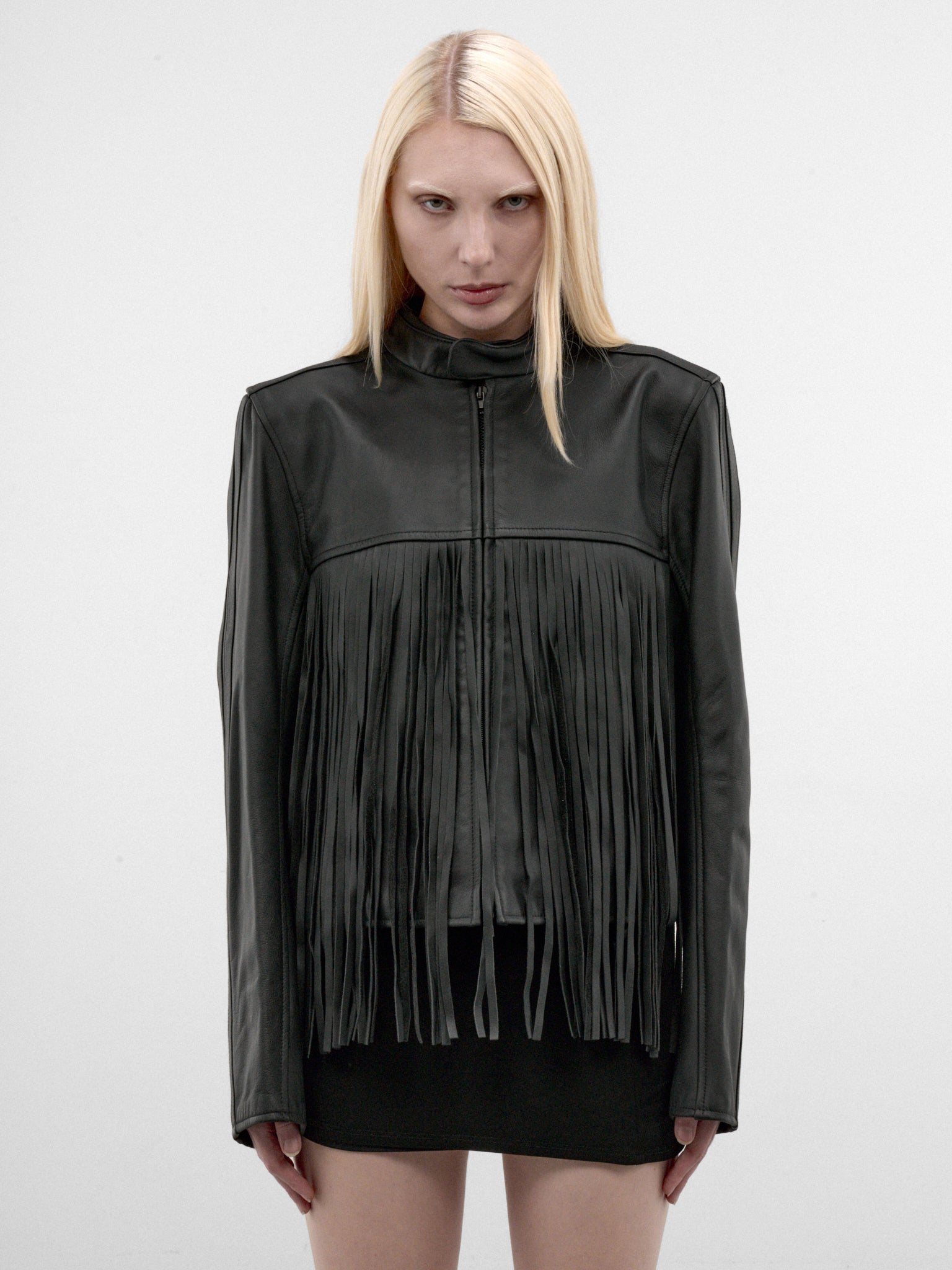VETEMENTS 블랙 가죽 프린지 모토 자켓