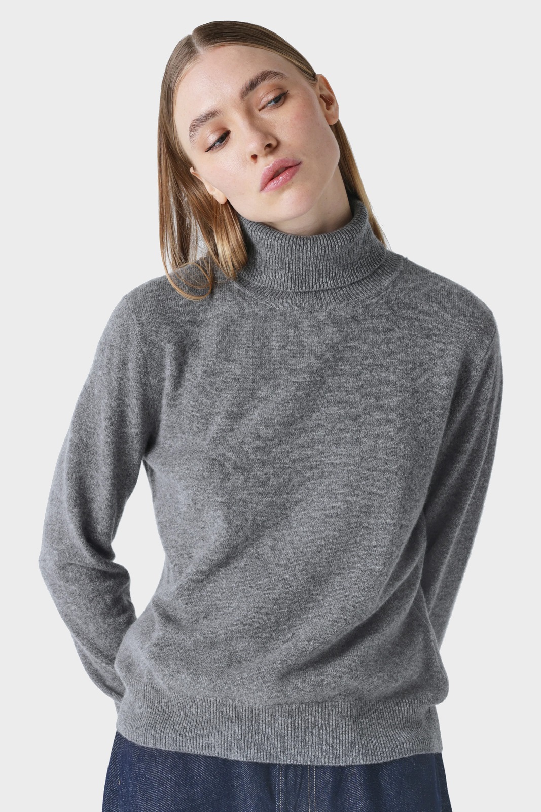 ABSOLUT CASHMERE 터틀넥 스웨터
