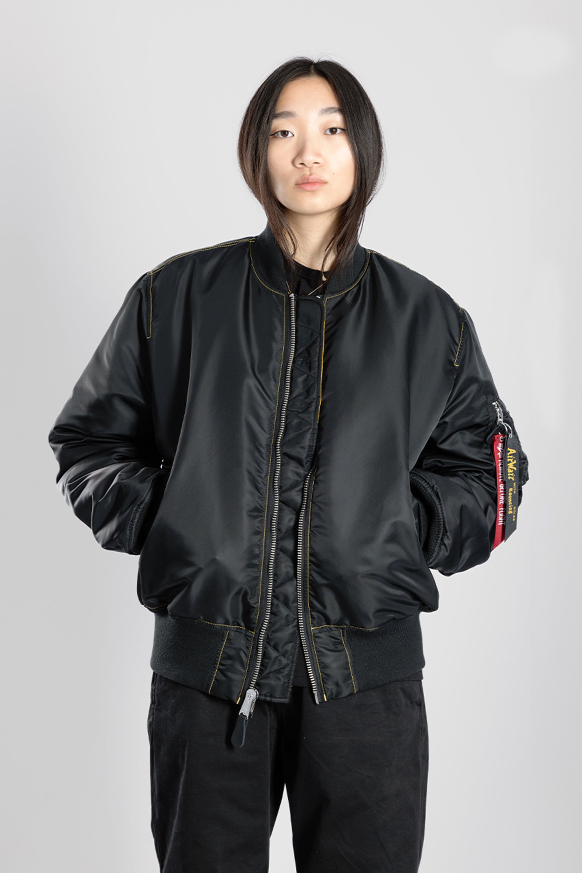 Alpha Industries 알파 X 닥터마틴 MA1 봄버 자켓