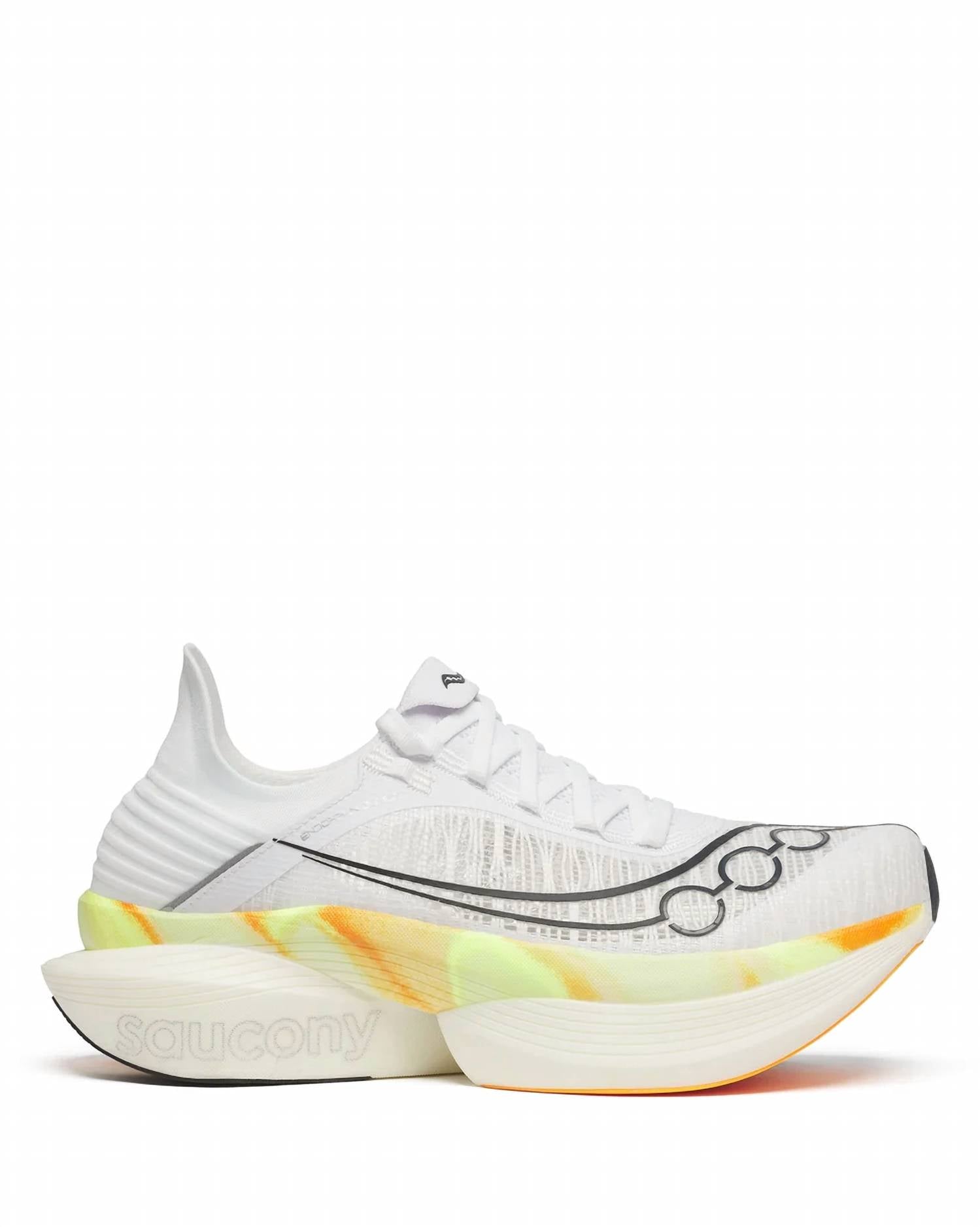 SAUCONY 남성 엔도르핀 엘리트 2 러닝화