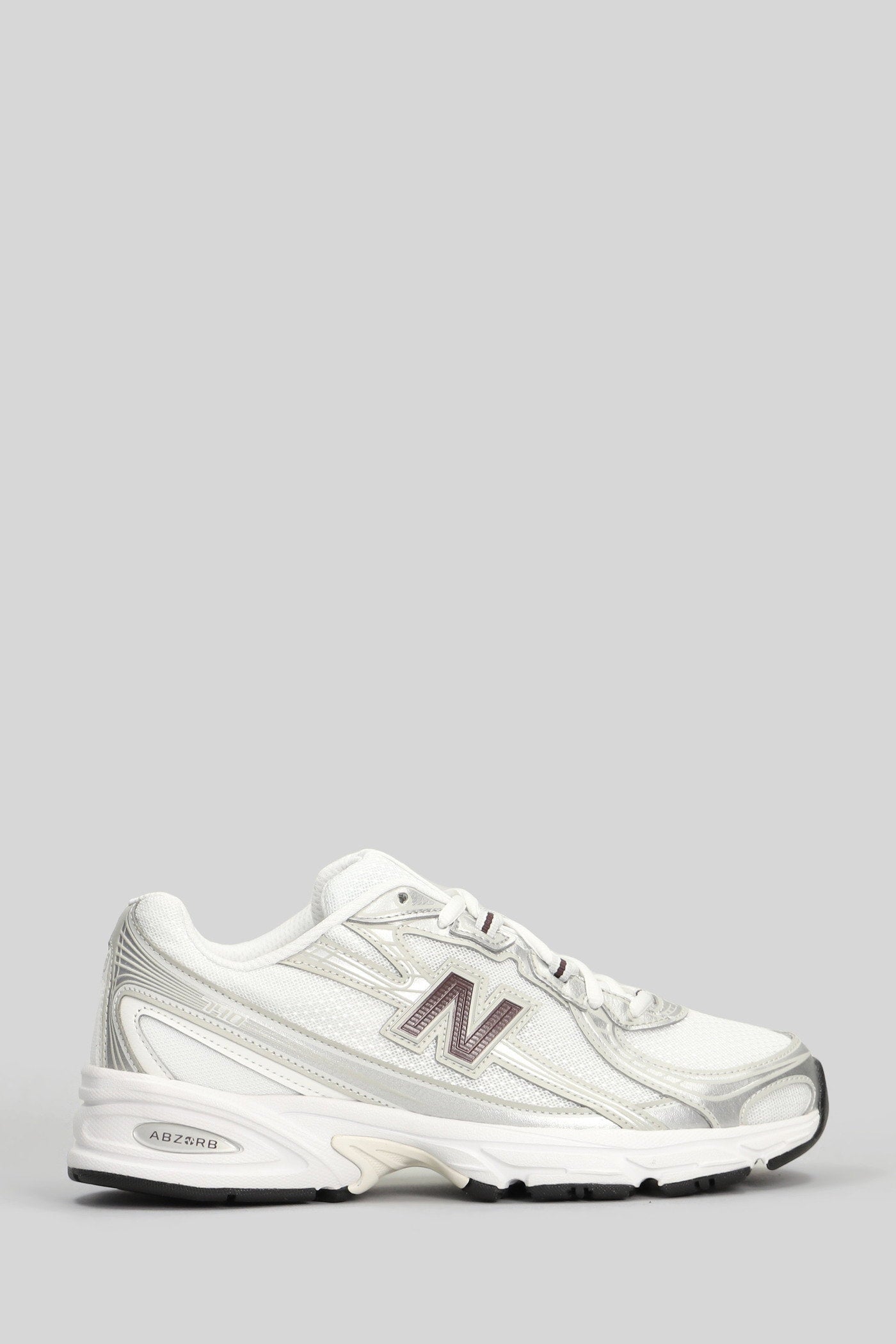 NEW BALANCE 740 화이트 가죽 패브릭 스니커즈