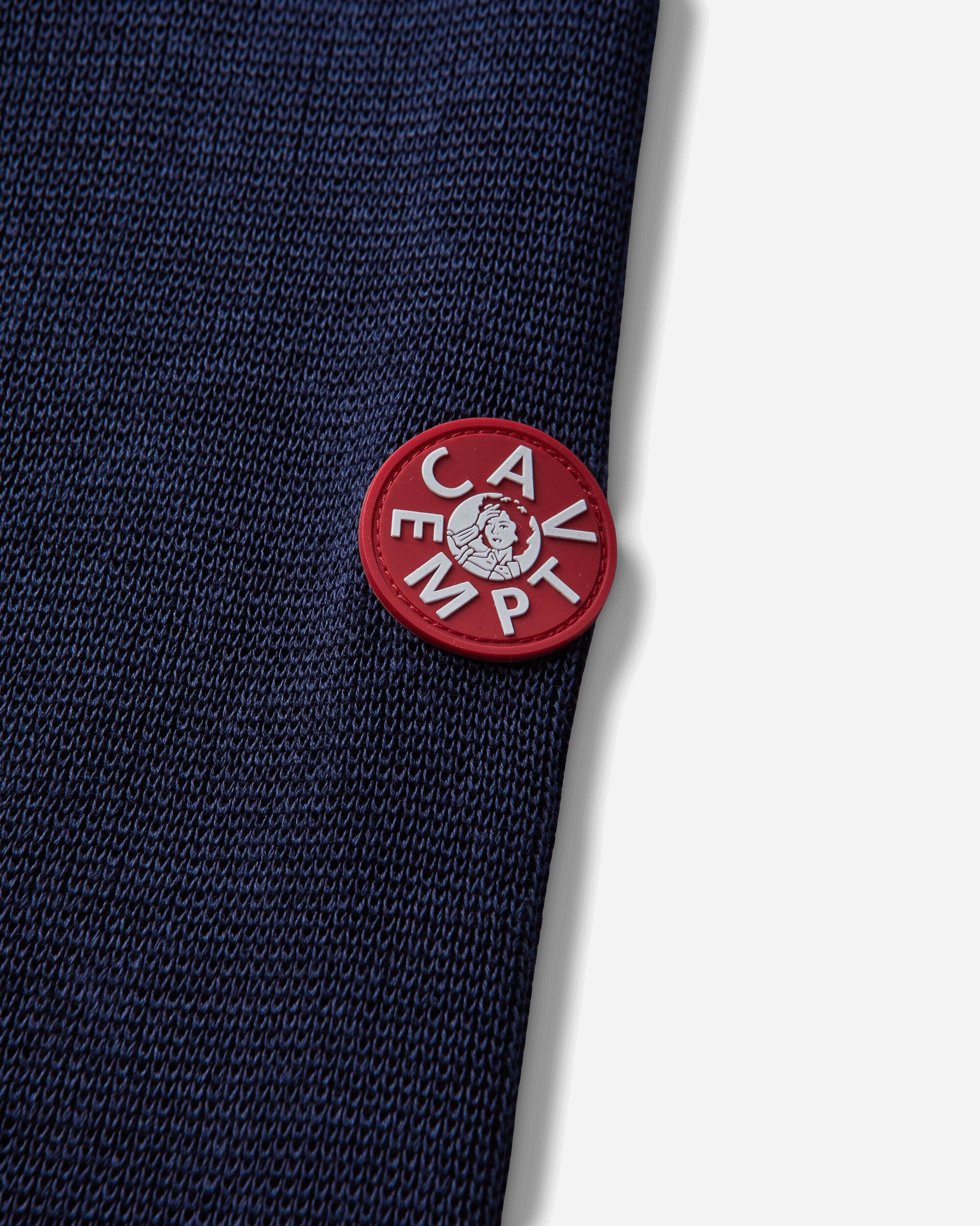 CAV EMPT 남성 하프 버튼 업 니트 스웨터
