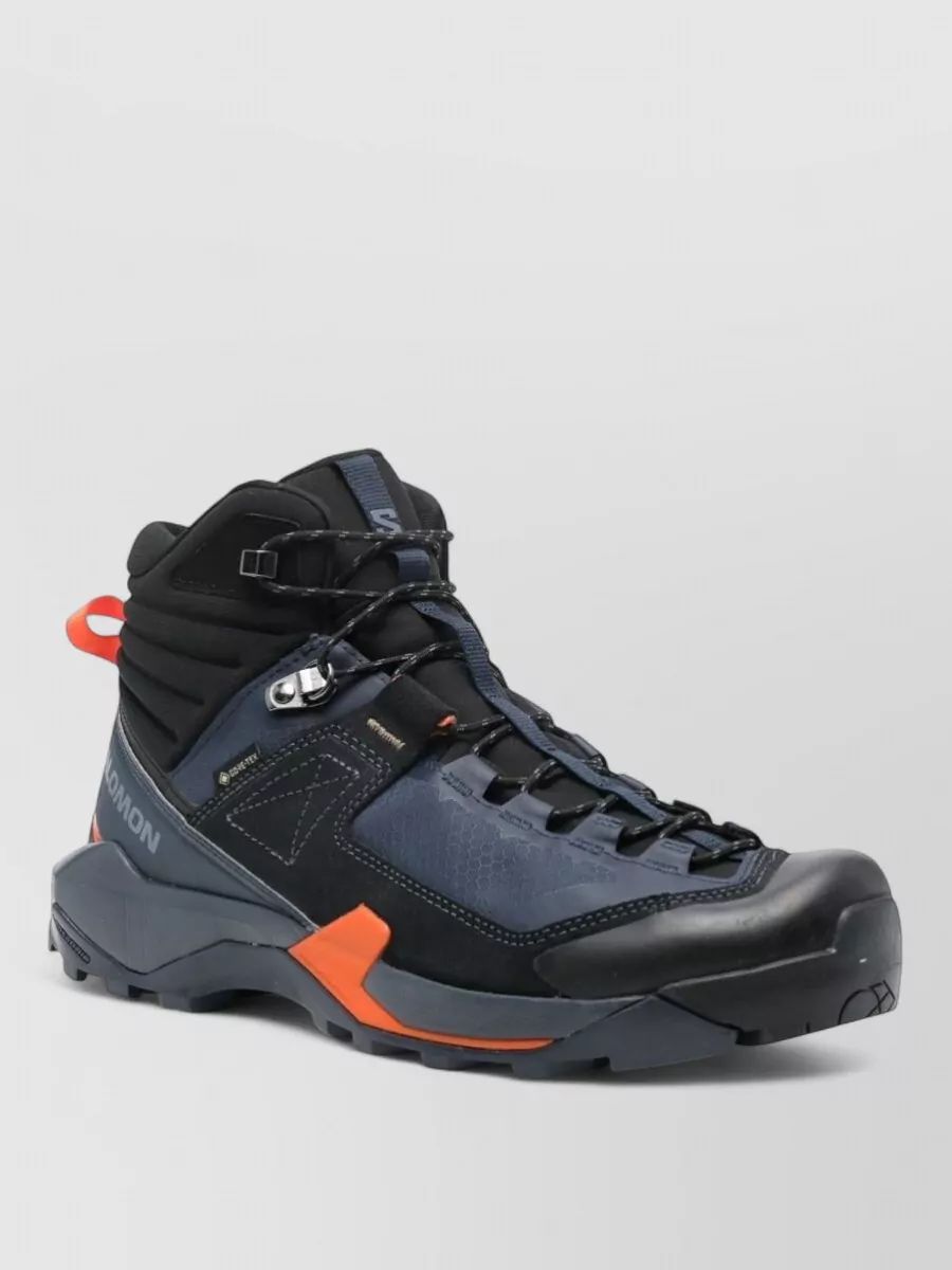 SALOMON 앵클 서포트 부츠 풀 탭 디자인