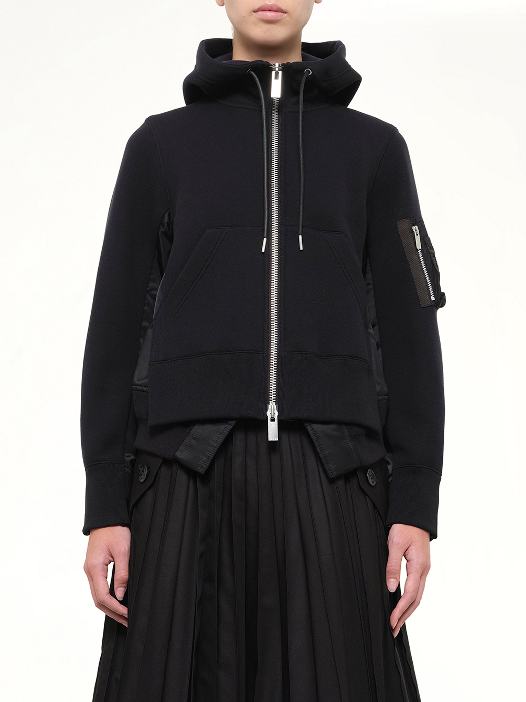 SACAI 런웨이 스펀지 후드티