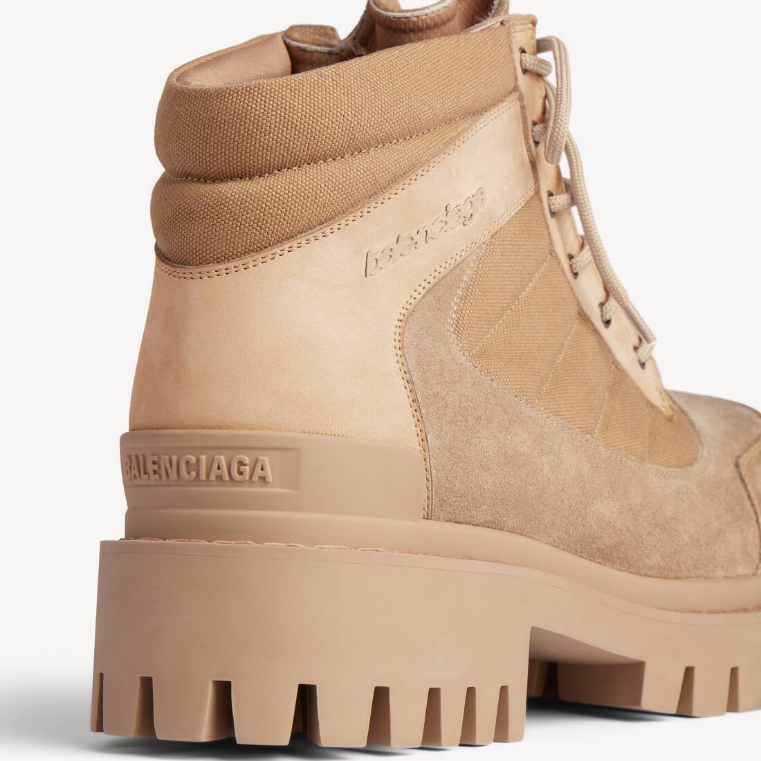 BALENCIAGA 남성 컴뱃 스트라이크 로우 부츠 샌드