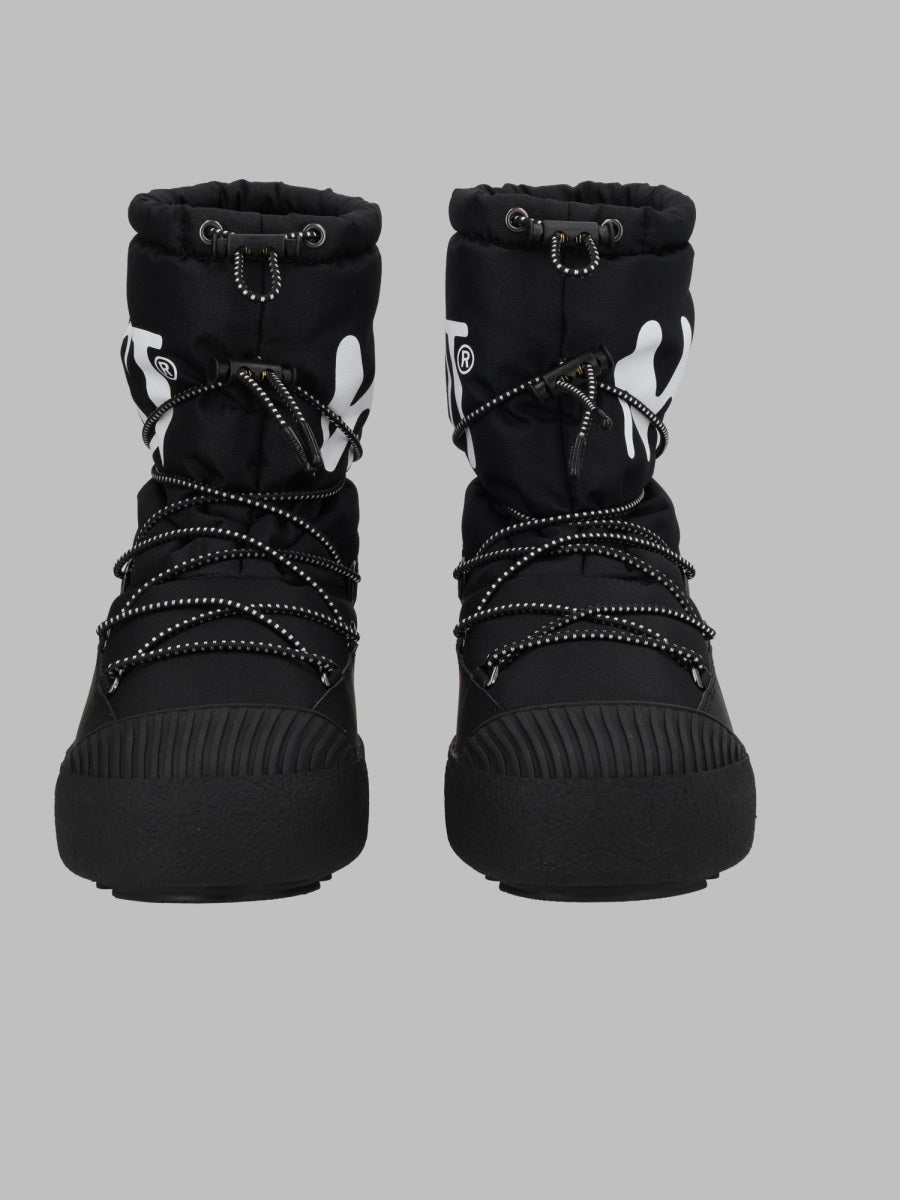 MOON BOOT