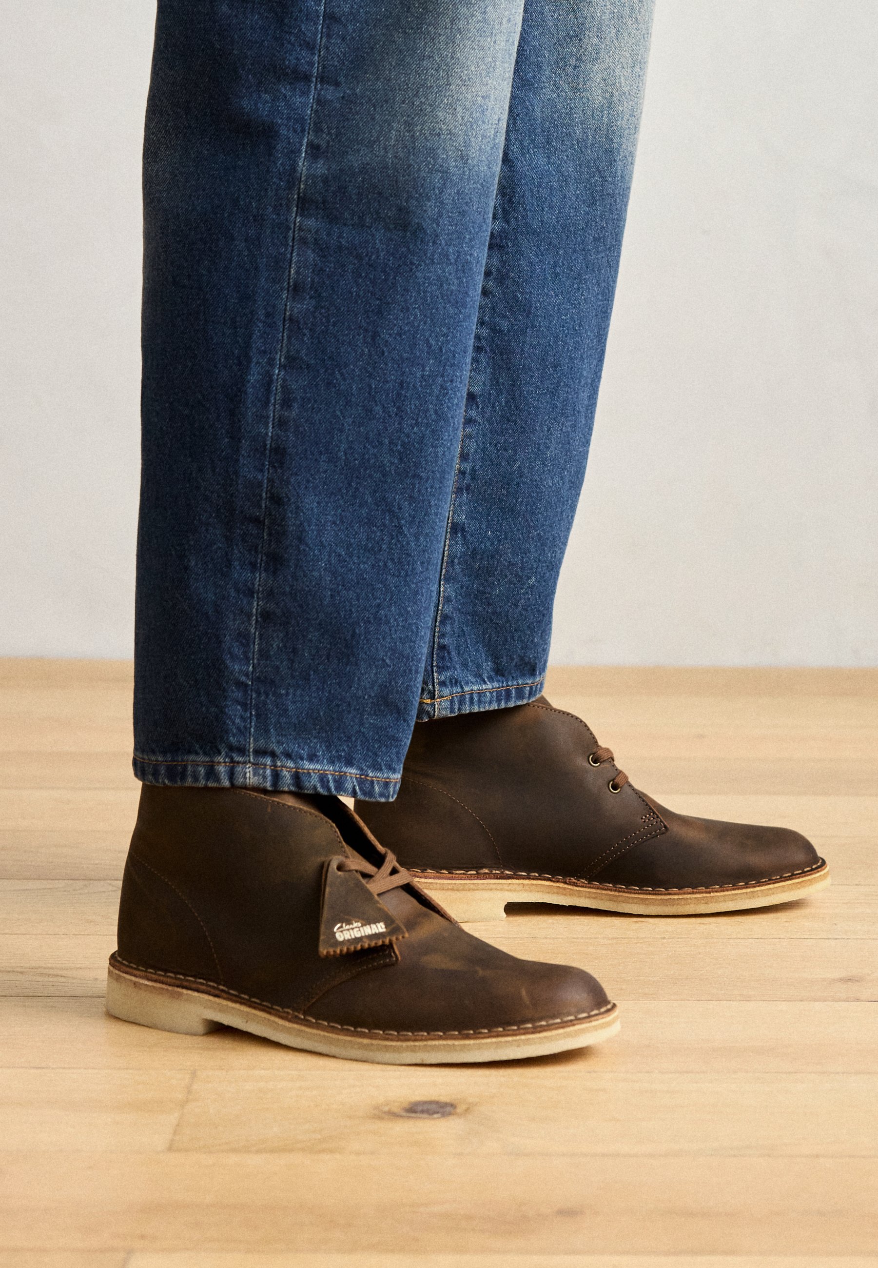 Clarks 데저트 부츠 캐주얼 레이스업 비즈왁스