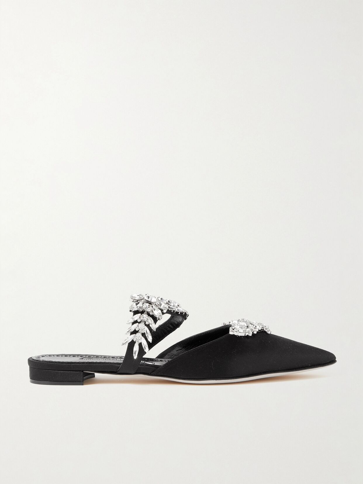 Manolo Blahnik 루룸 45 크리스탈 장식 새틴 슬리퍼