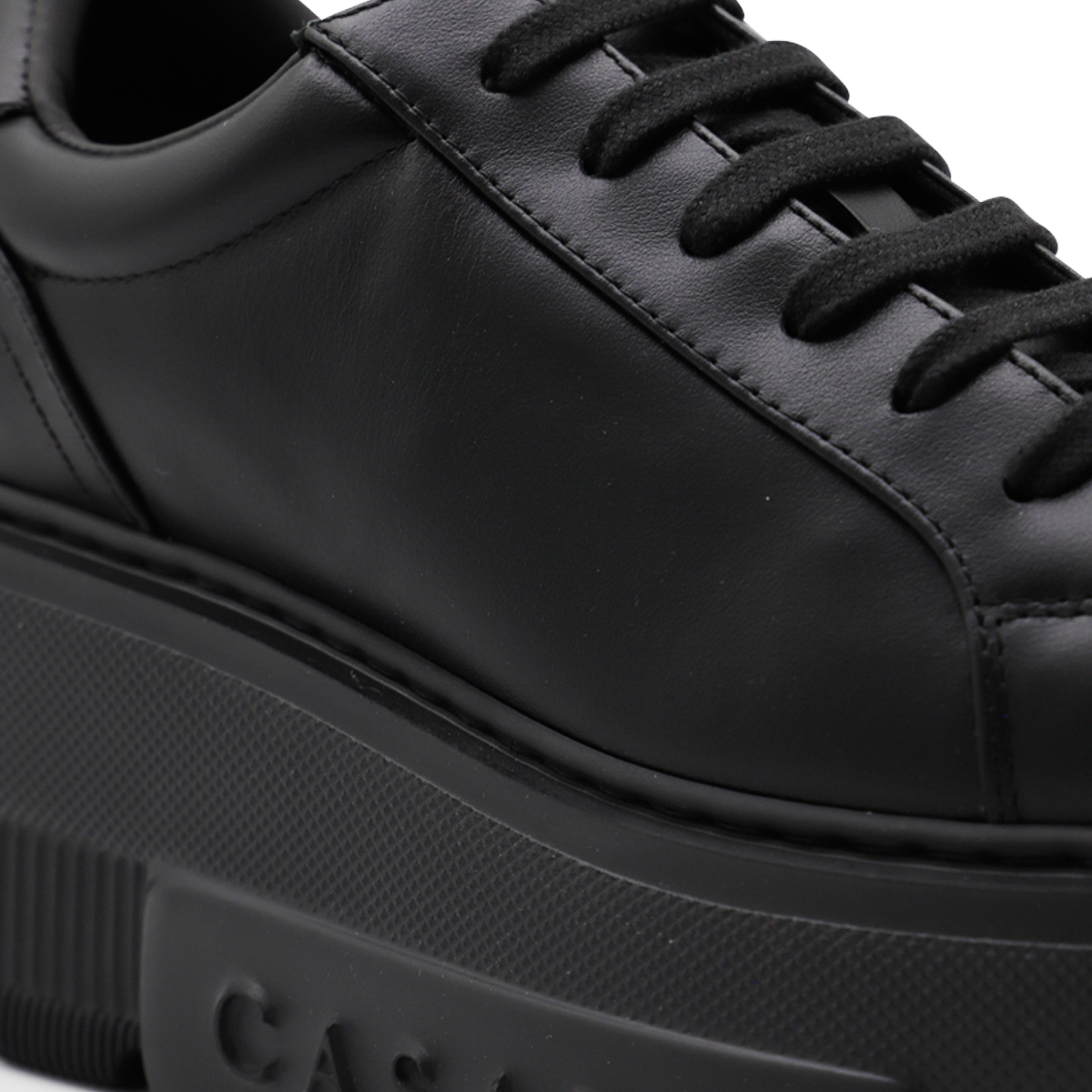 CASADEI 블랙 가죽 스니커즈