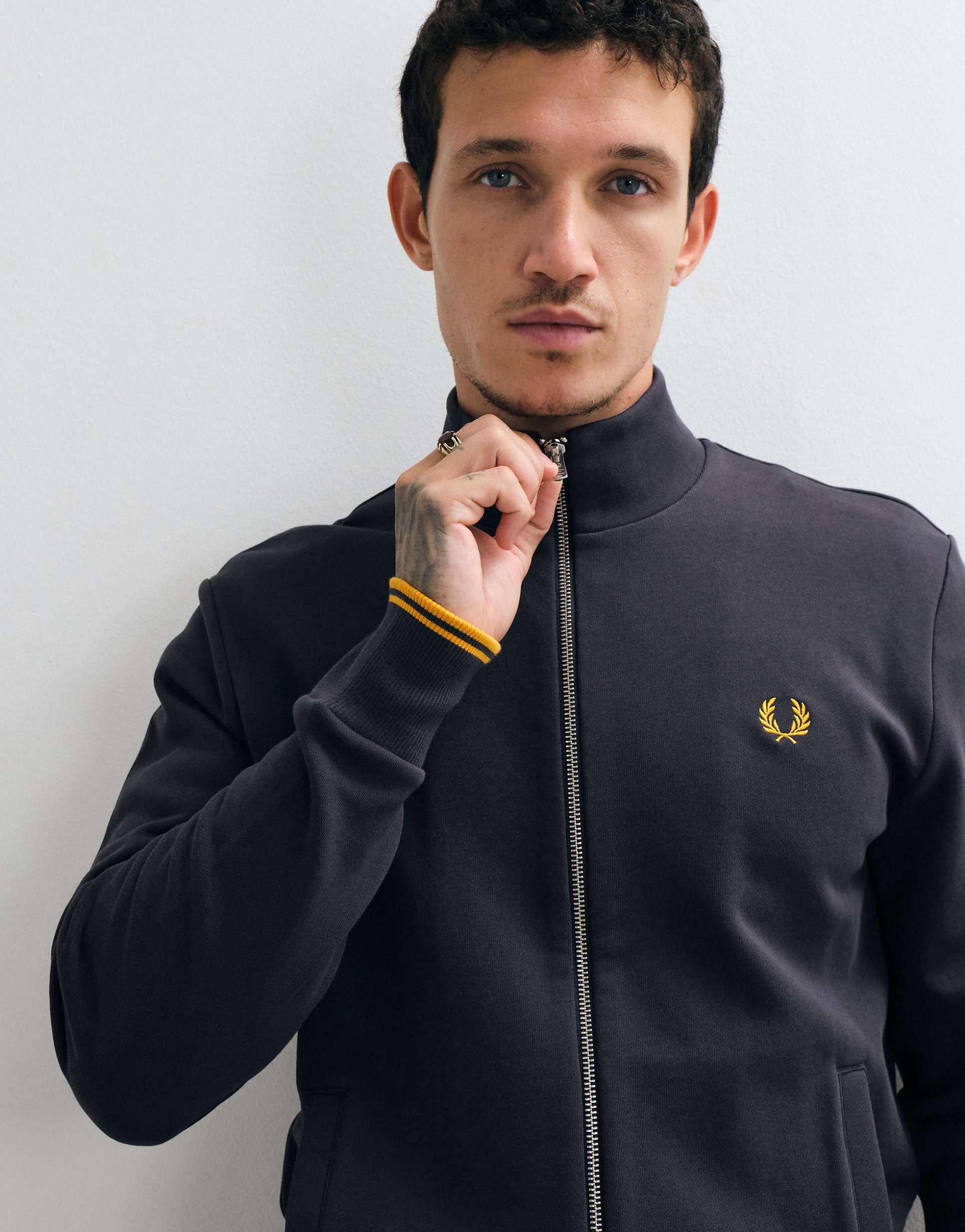 Fred Perry 집업 맨투맨