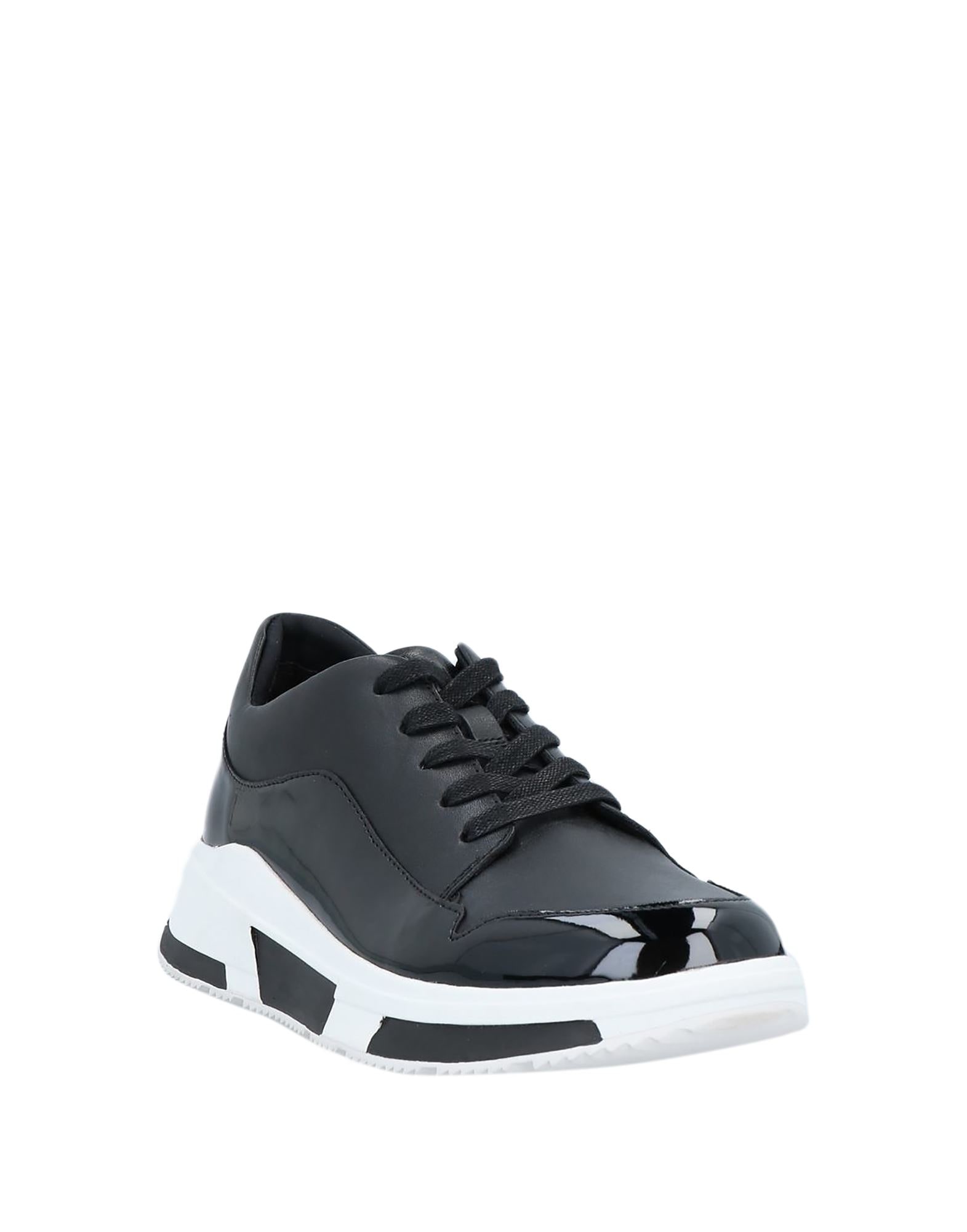 FITFLOP 스니커즈