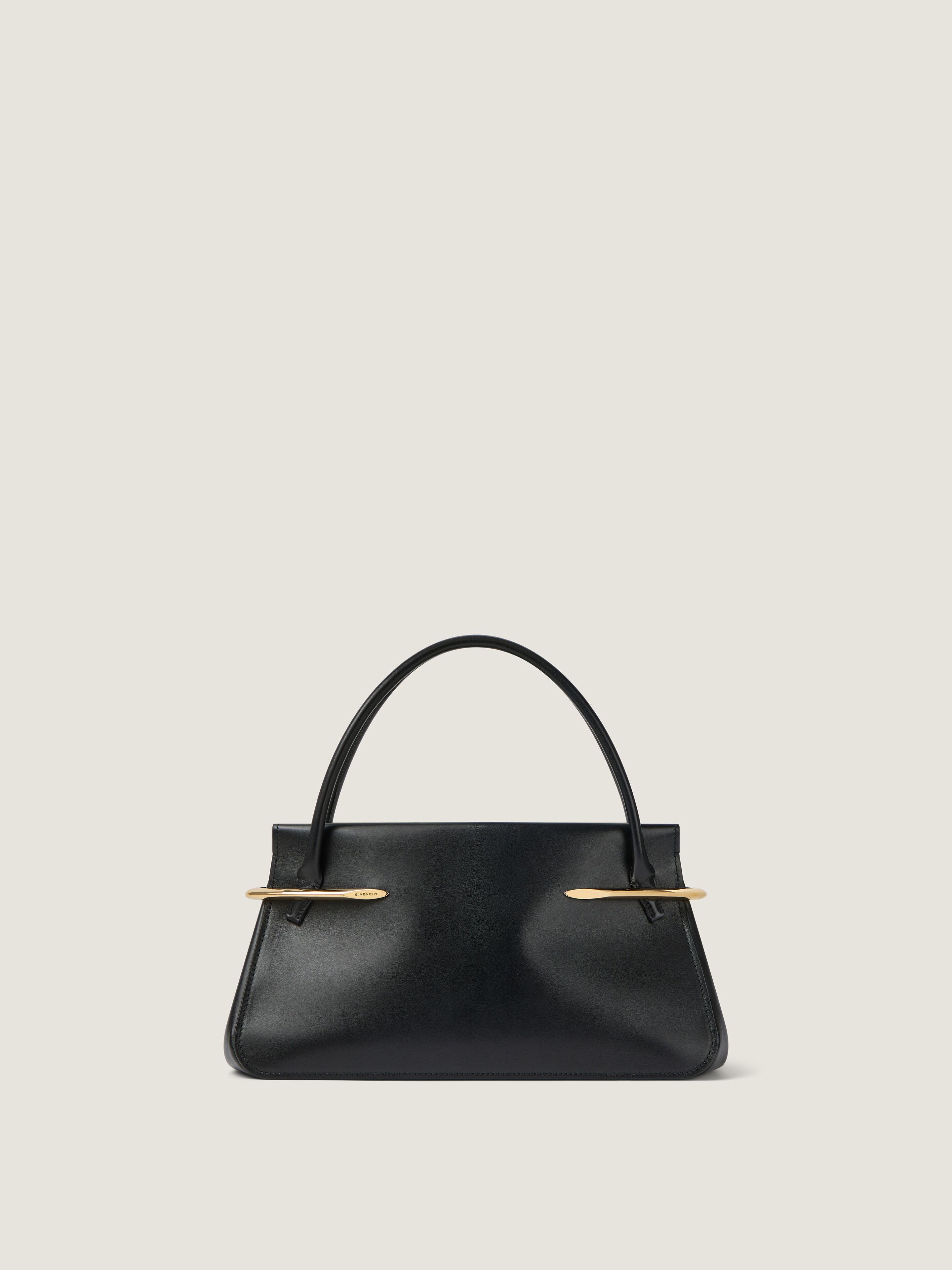 GIVENCHY 가죽 미디엄 핀치 백