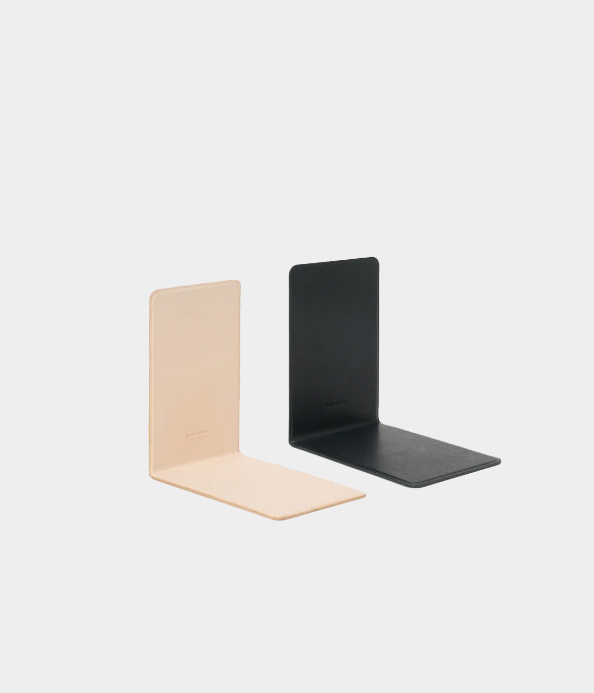 Hender Scheme 책받침