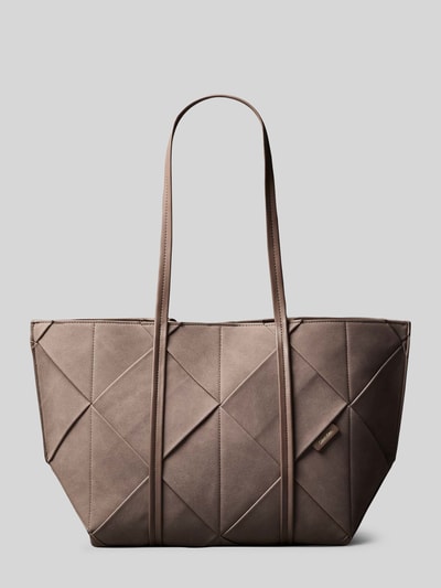 CK CALVIN KLEIN  라벨 디테일 핸드백 모델 'CARRYALL'