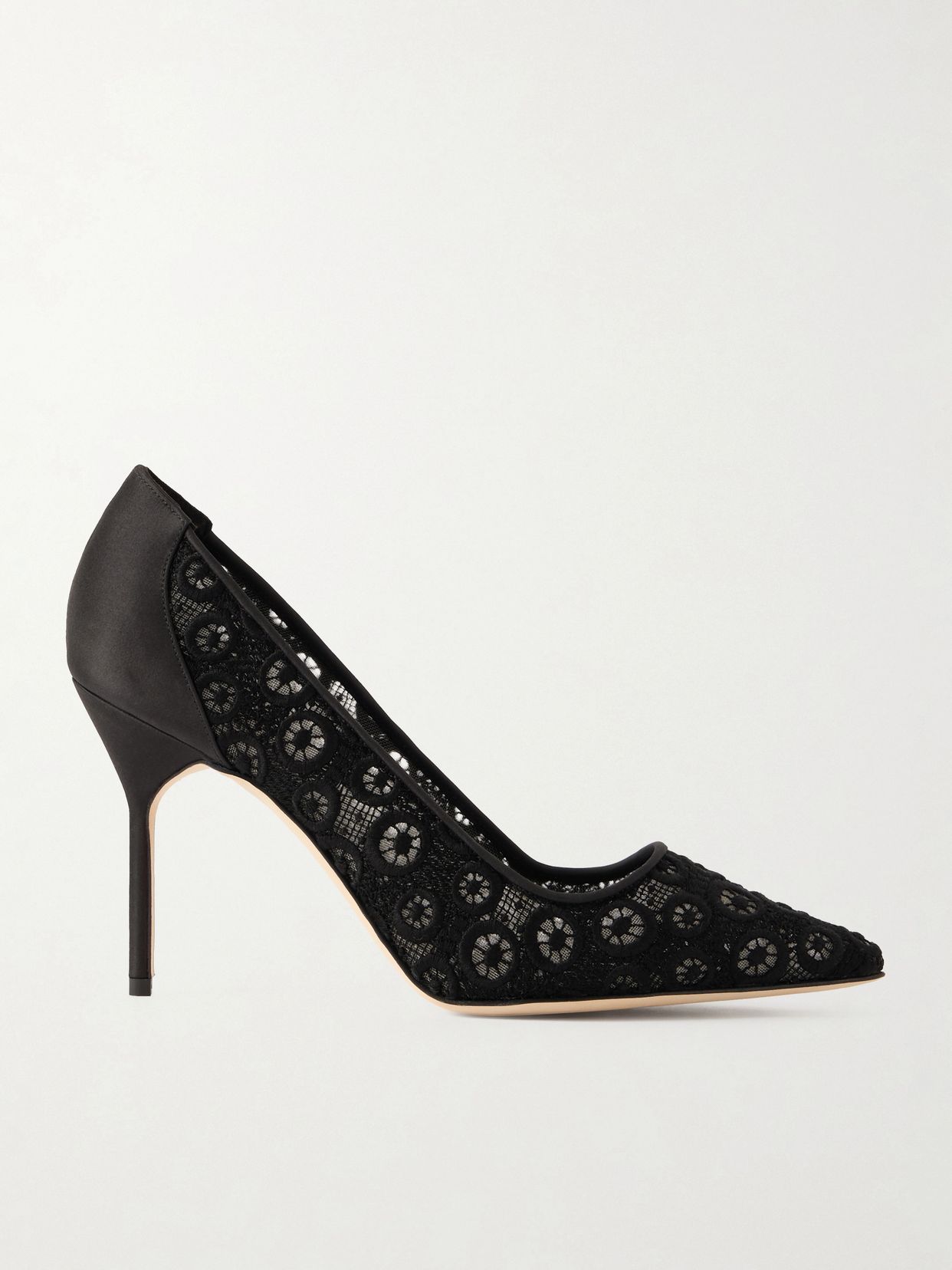 Manolo Blahnik BB 90 새틴 트리밍 레이스 펌프스