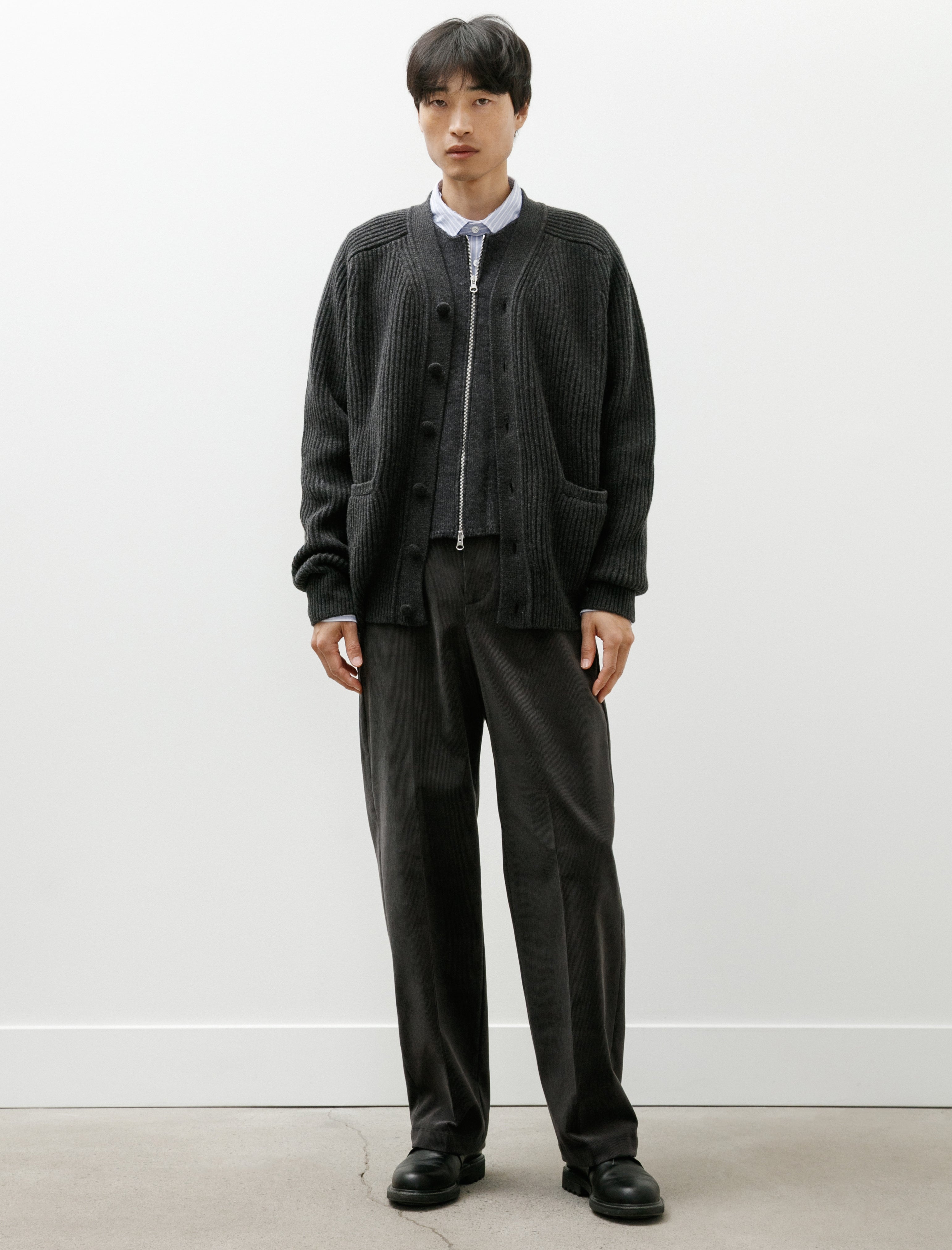 SALON C. LUNDMAN 루즈 코듀로이 바지